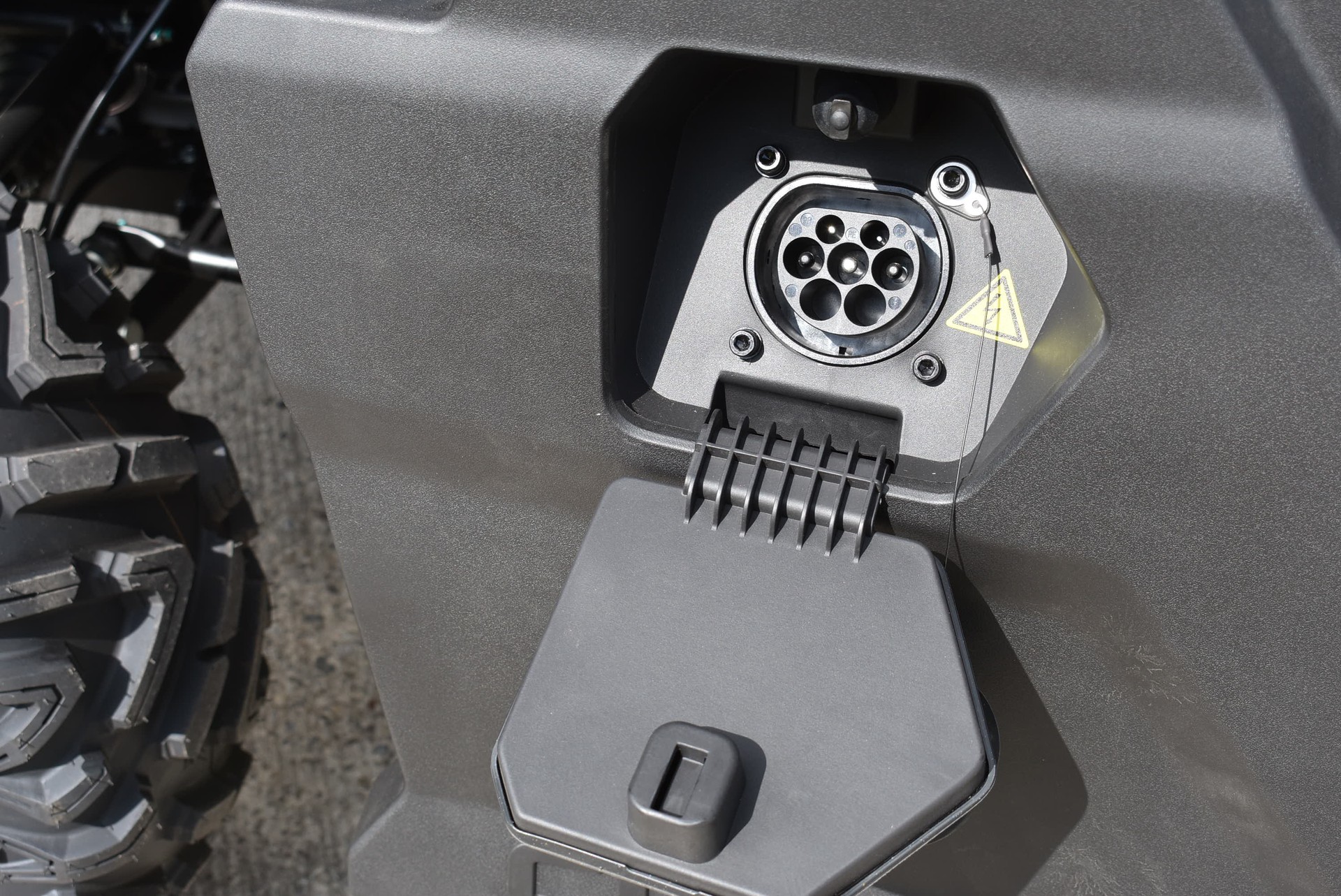 CF MOTO U6 EV-image-10