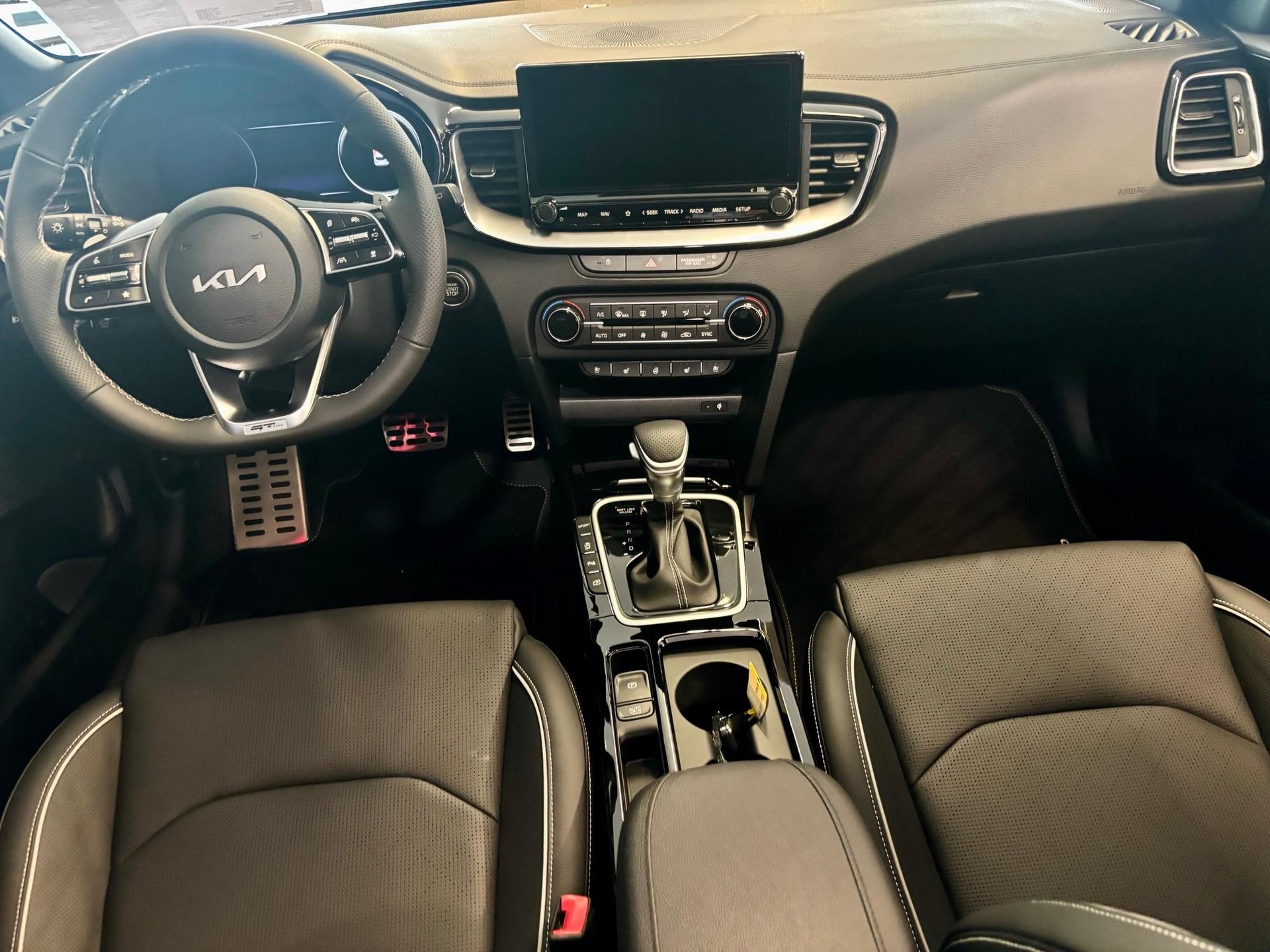 KIA XCeed 1.6 T-GDi GT-Line-image-5