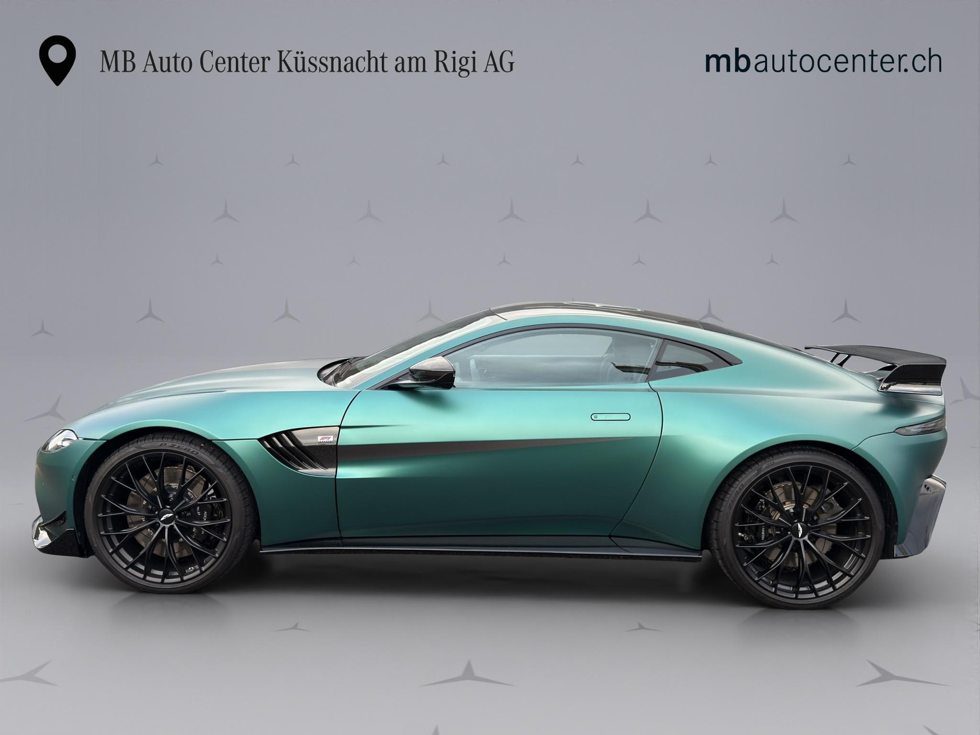 ASTON MARTIN V8 Vantage Coupé 4.0 V8 Bi-Turbo F1-showroom-element-2