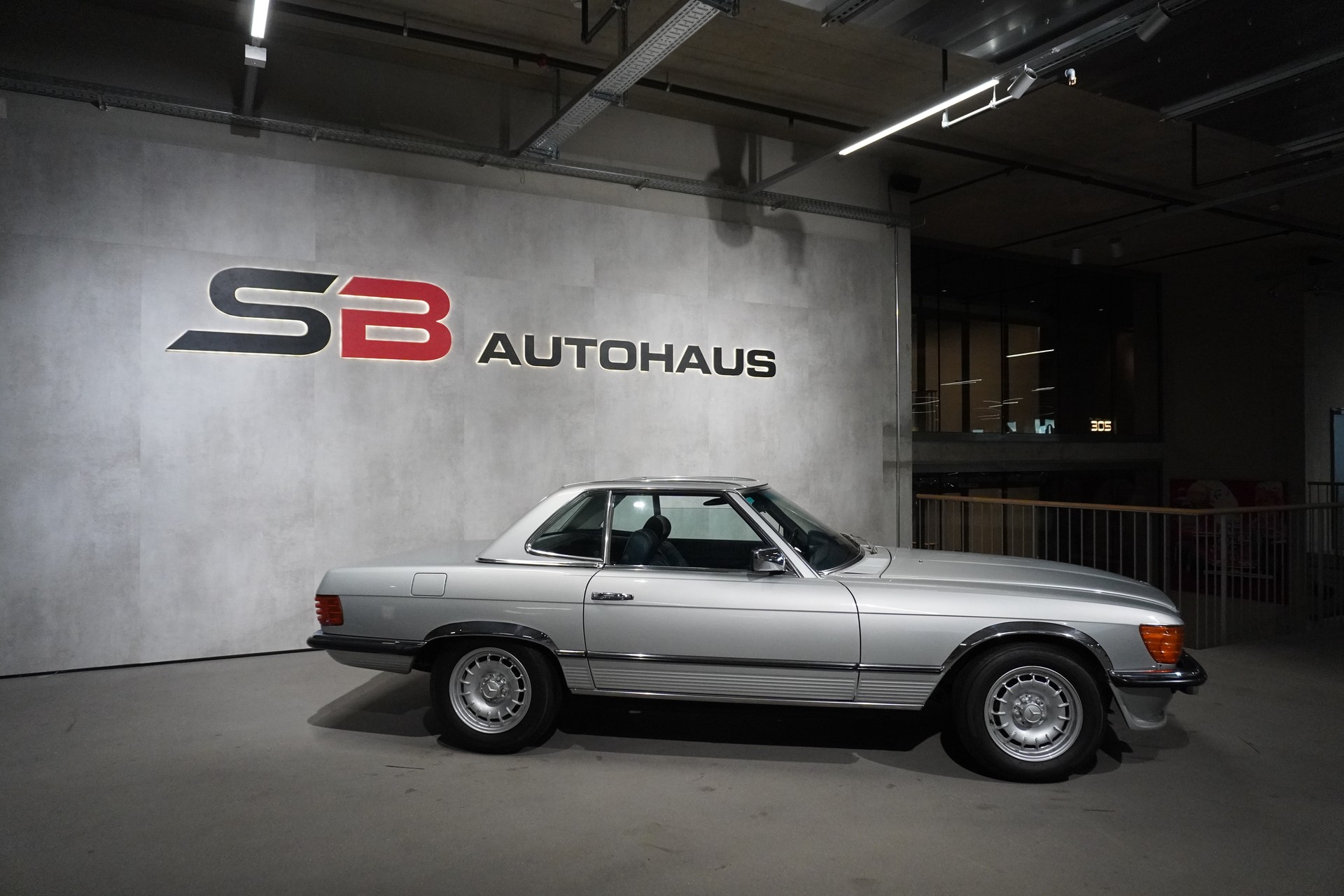 MERCEDES-BENZ SL 280-showroom-element-2