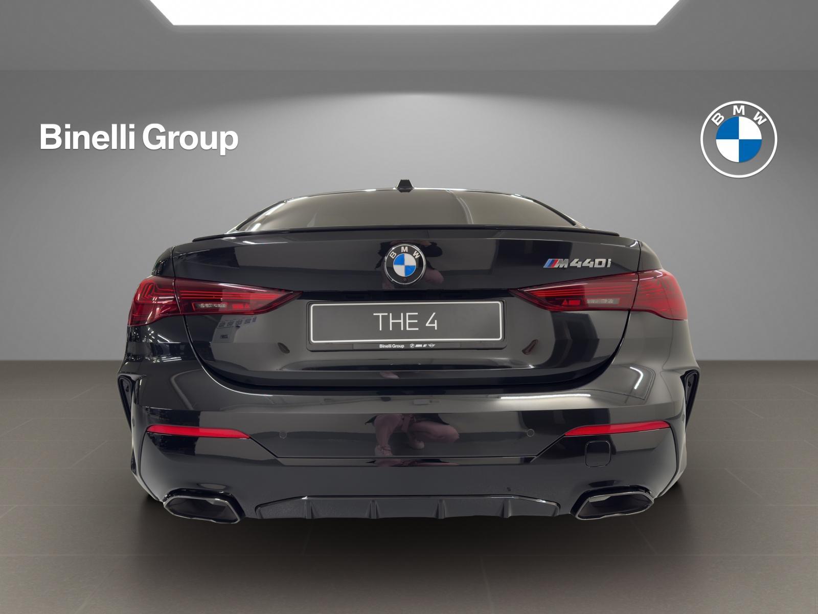 BMW M440i xDrive Coupé-showroom-element-3