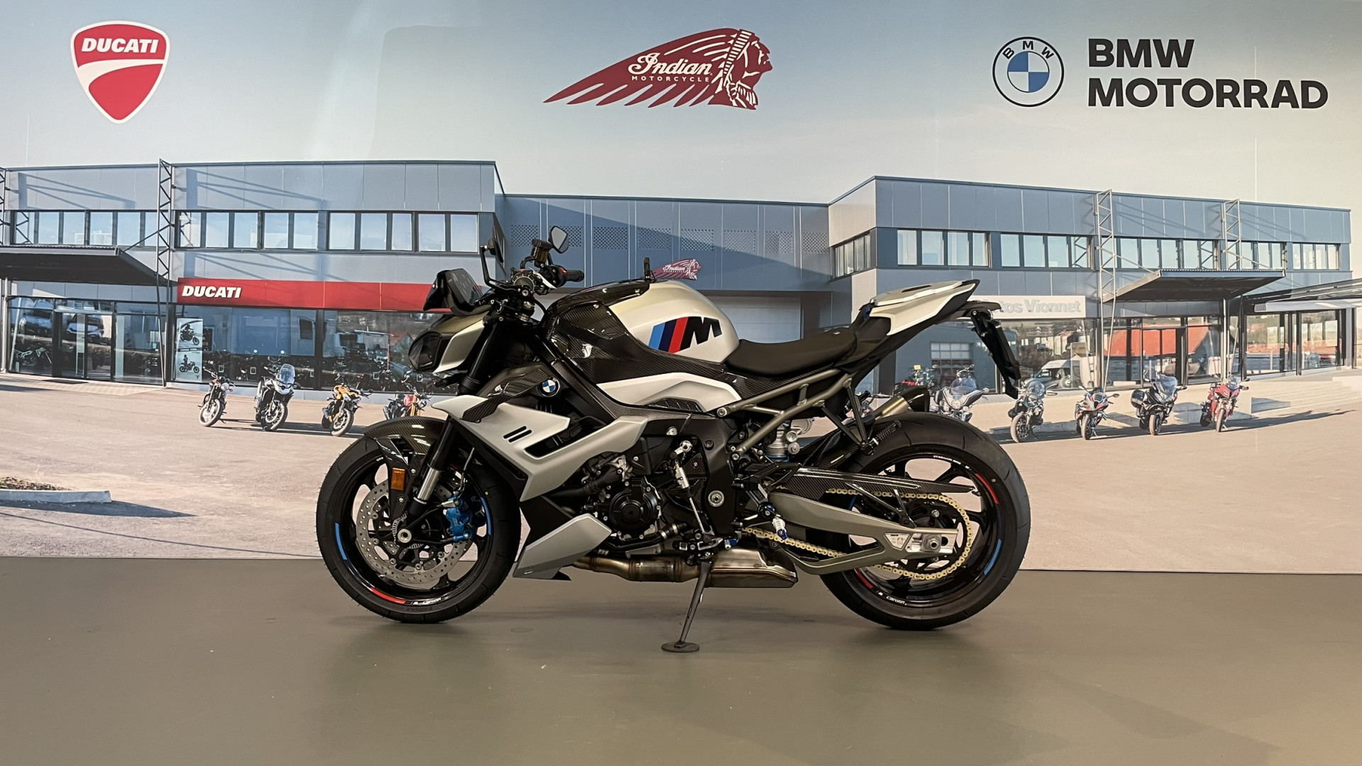 BMW M 1000 R Competition Leasing à partir de 2.9%-image-3