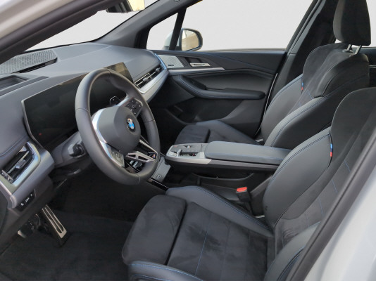 BMW 223d AT xDr M Sport DKG-image-7