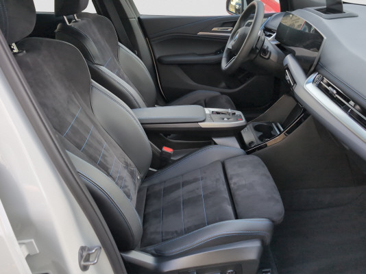 BMW 223d AT xDr M Sport DKG-image-8