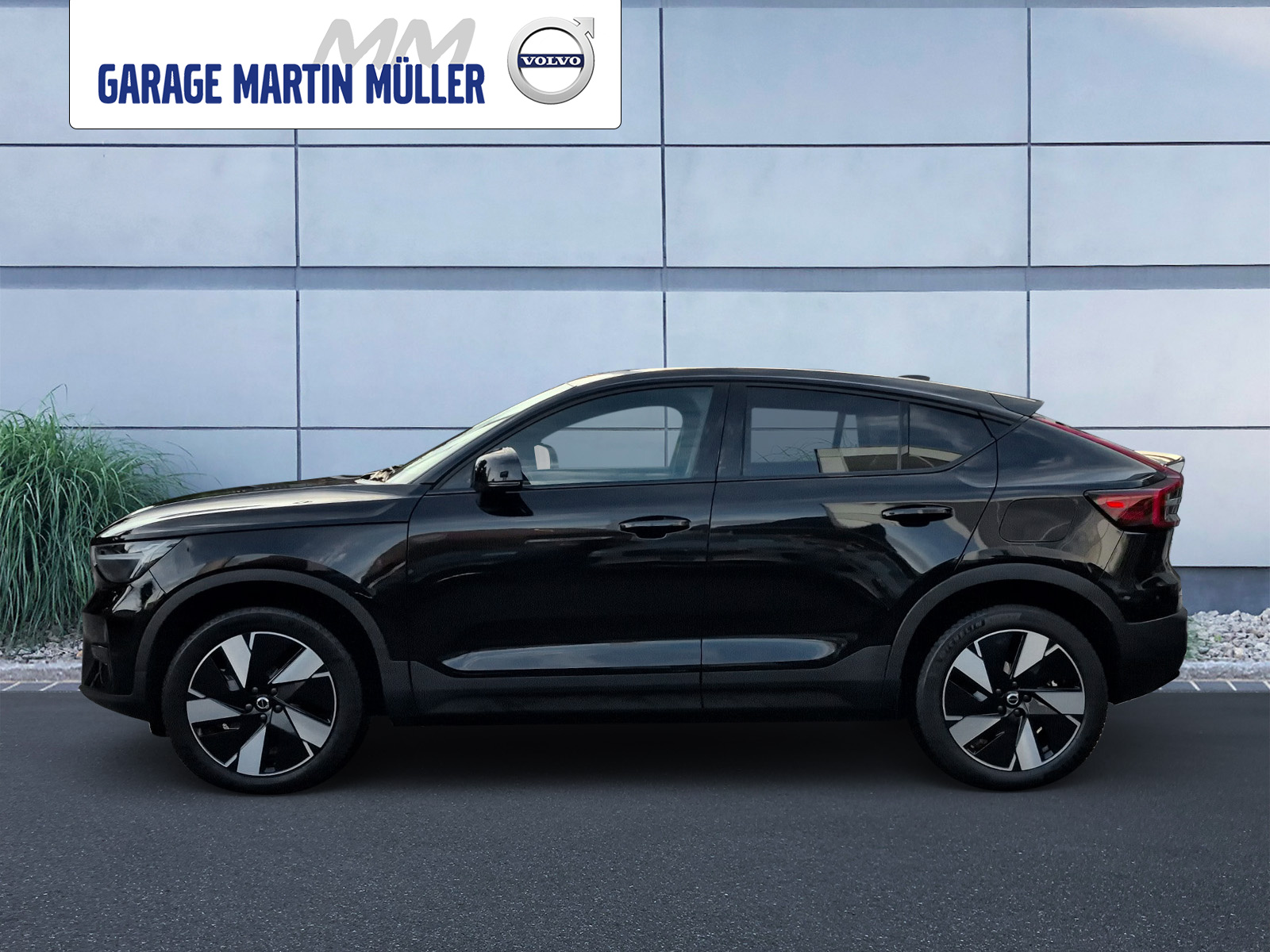 VOLVO C40 E80 Plus AWD-showroom-element-1