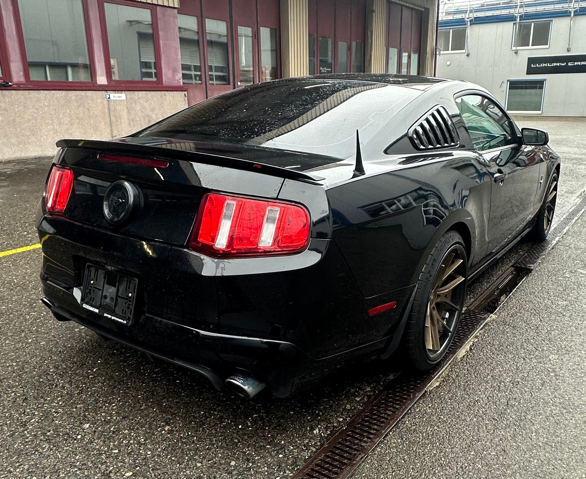FORD MUSTANG-image-5