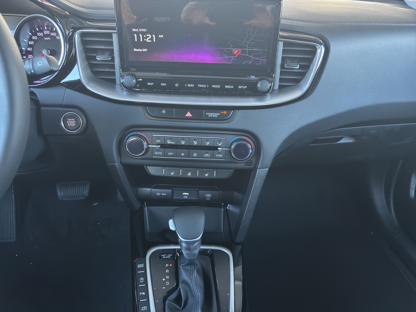 KIA Ceed SW 1.5 T-GDi MHEV Power-image-11