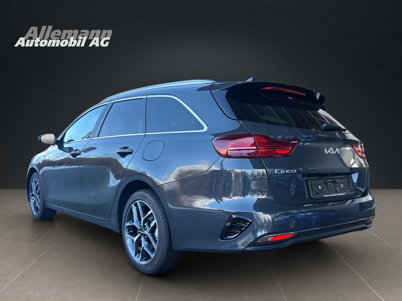 KIA Ceed SW 1.5 T-GDi MHEV Power-image-3