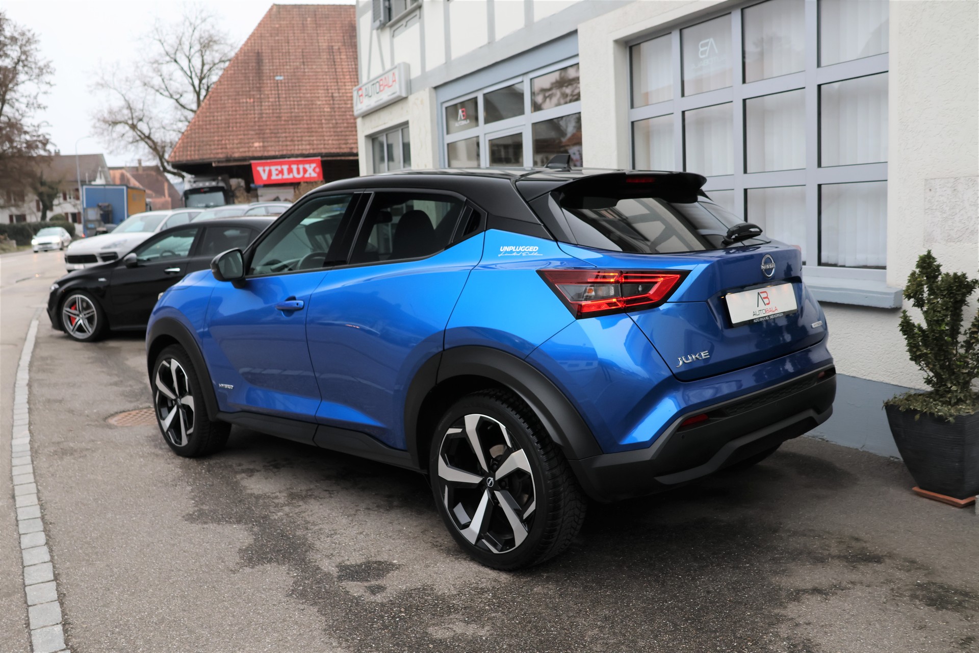 NISSAN Juke 1.6 FHEV N-Connecta (CH) "Unplugged Limited Edition 079/500"-image-5