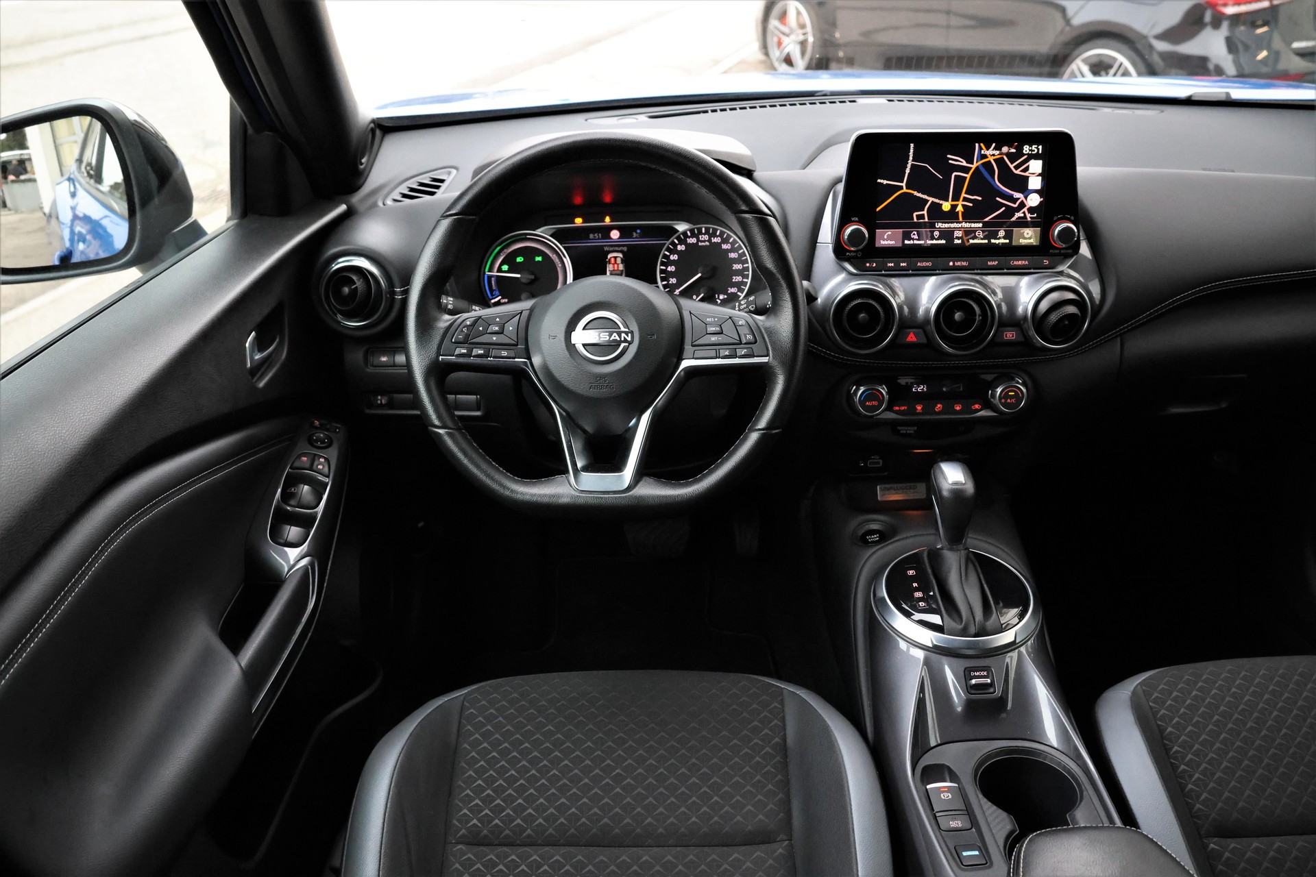 NISSAN Juke 1.6 FHEV N-Connecta (CH) "Unplugged Limited Edition 079/500"-image-11