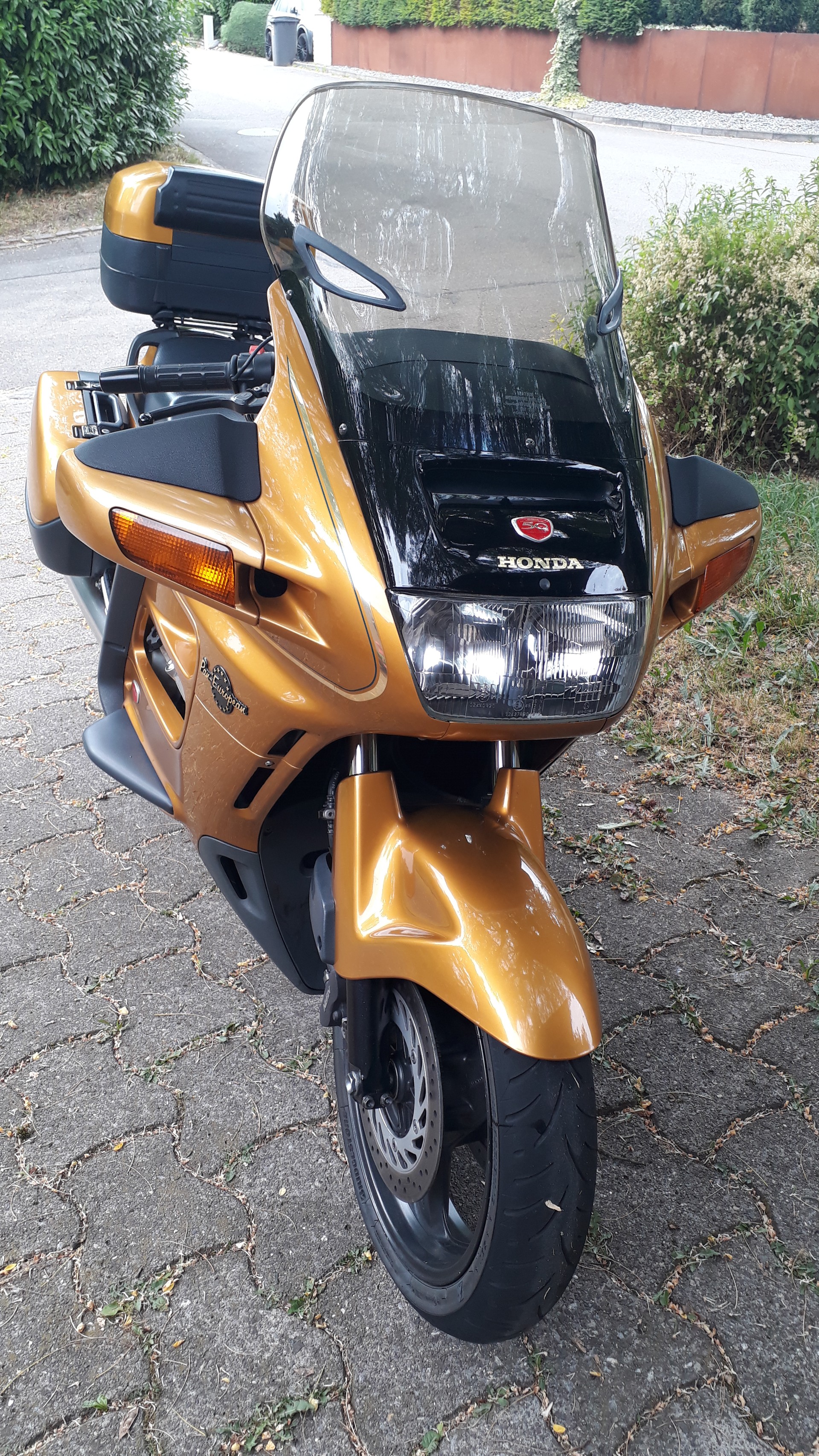 HONDA ST 1100 Pan-European-image-1