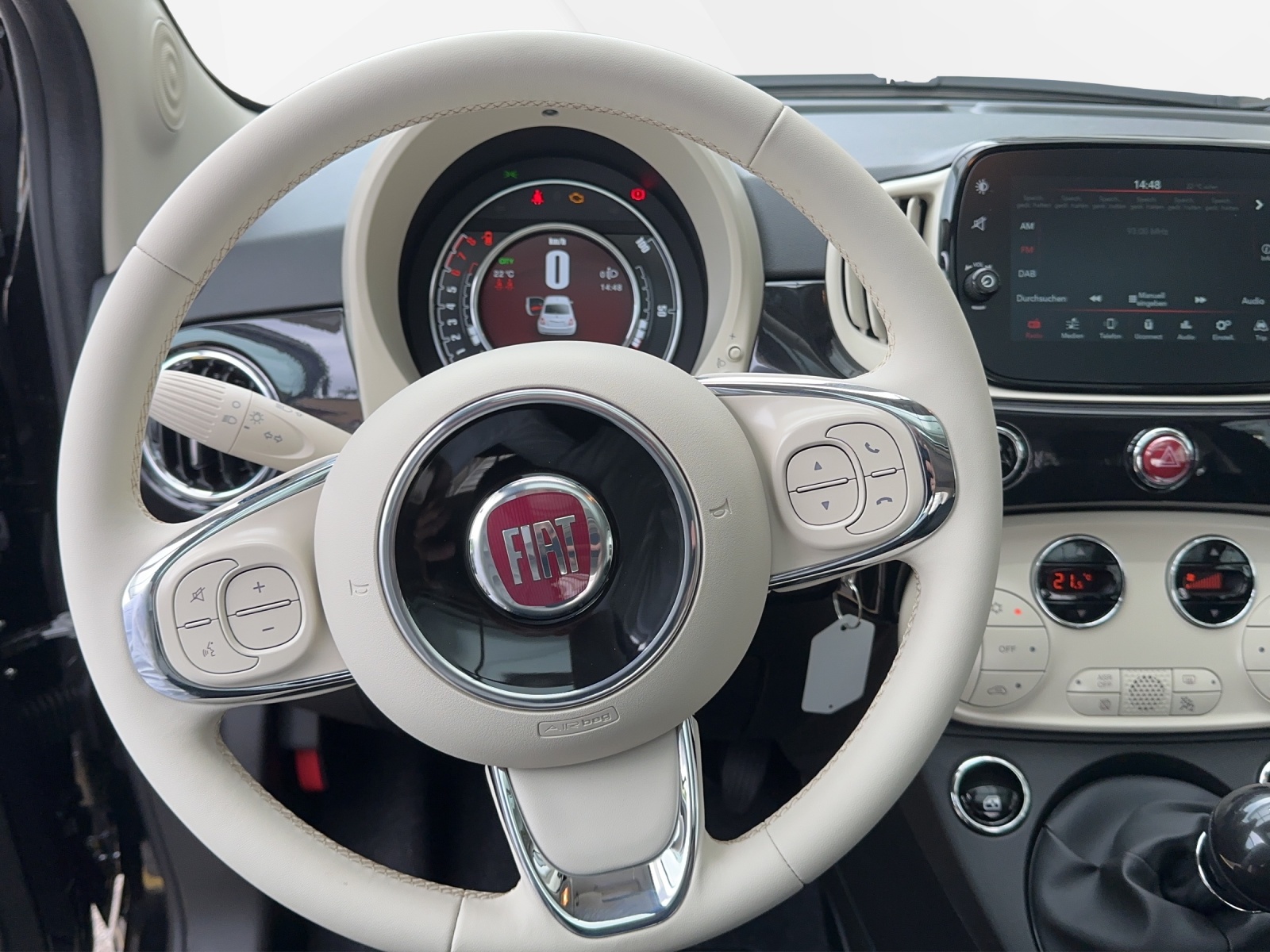 FIAT 500 1.0 Hybrid Lounge-image-8