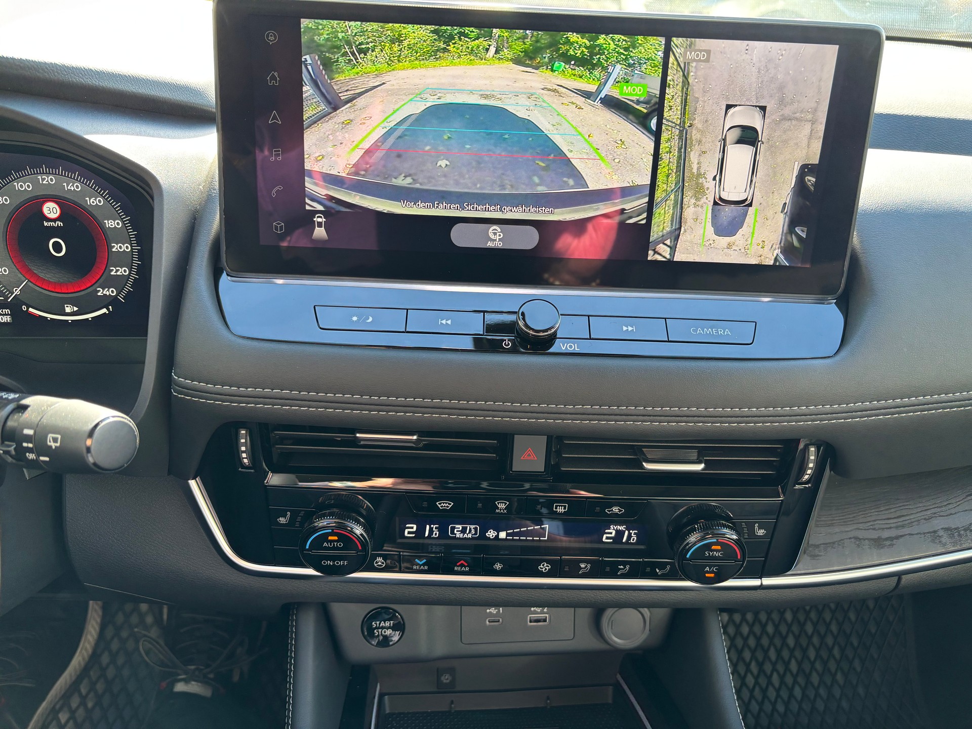 NISSAN X-Trail 1.5 VC e-Power 4WD Tekna+-image-13