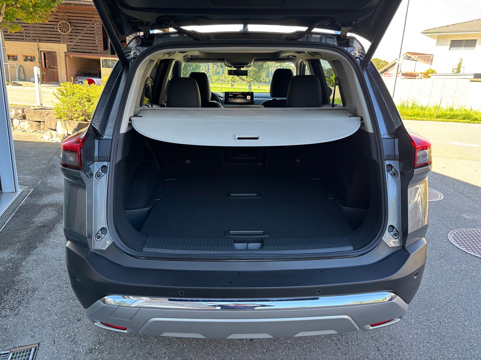 NISSAN X-Trail 1.5 VC e-Power 4WD Tekna+-image-4