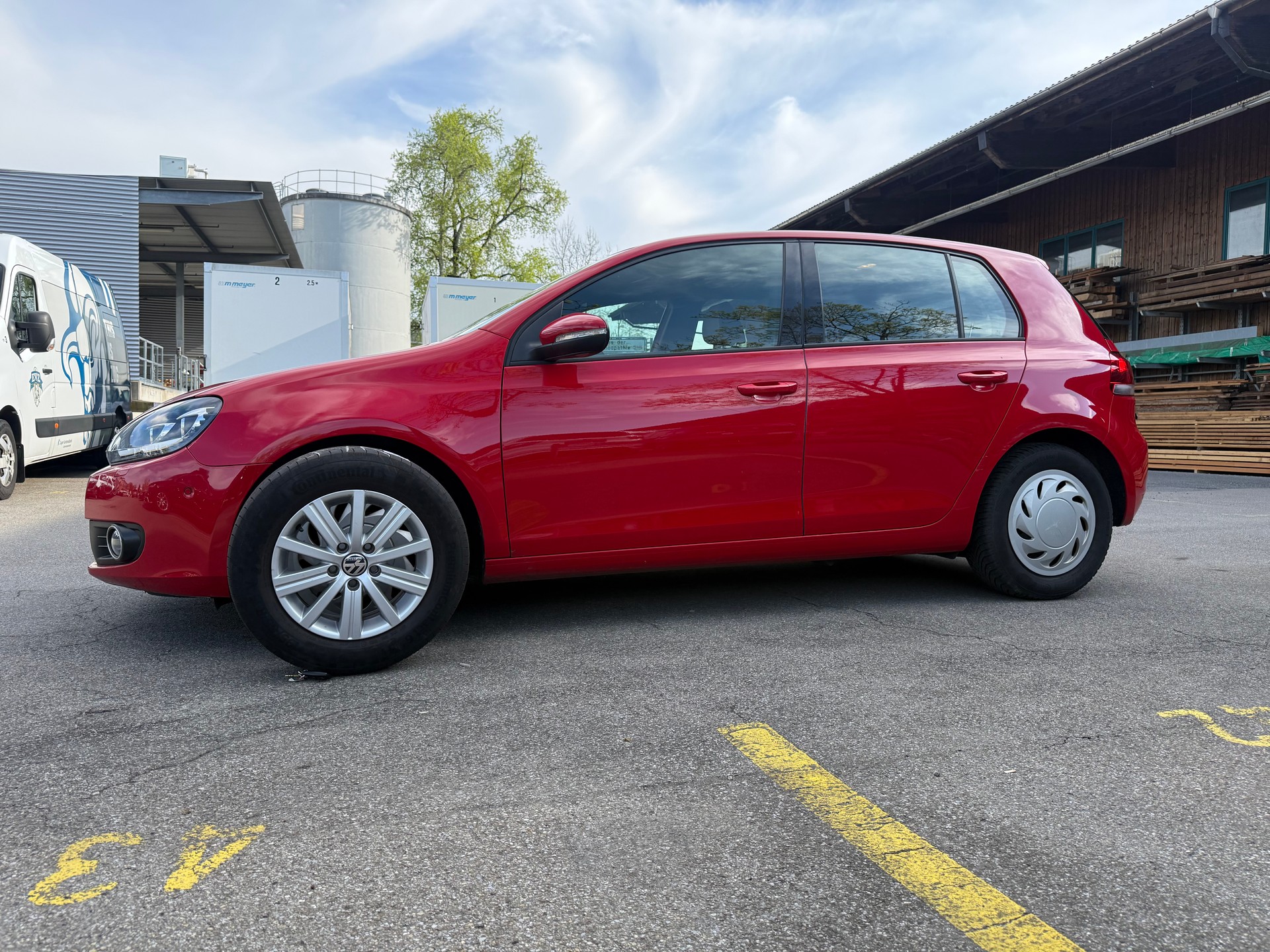 VW Golf 1.2 TSI BlueMotion Technology Trendline-image-8