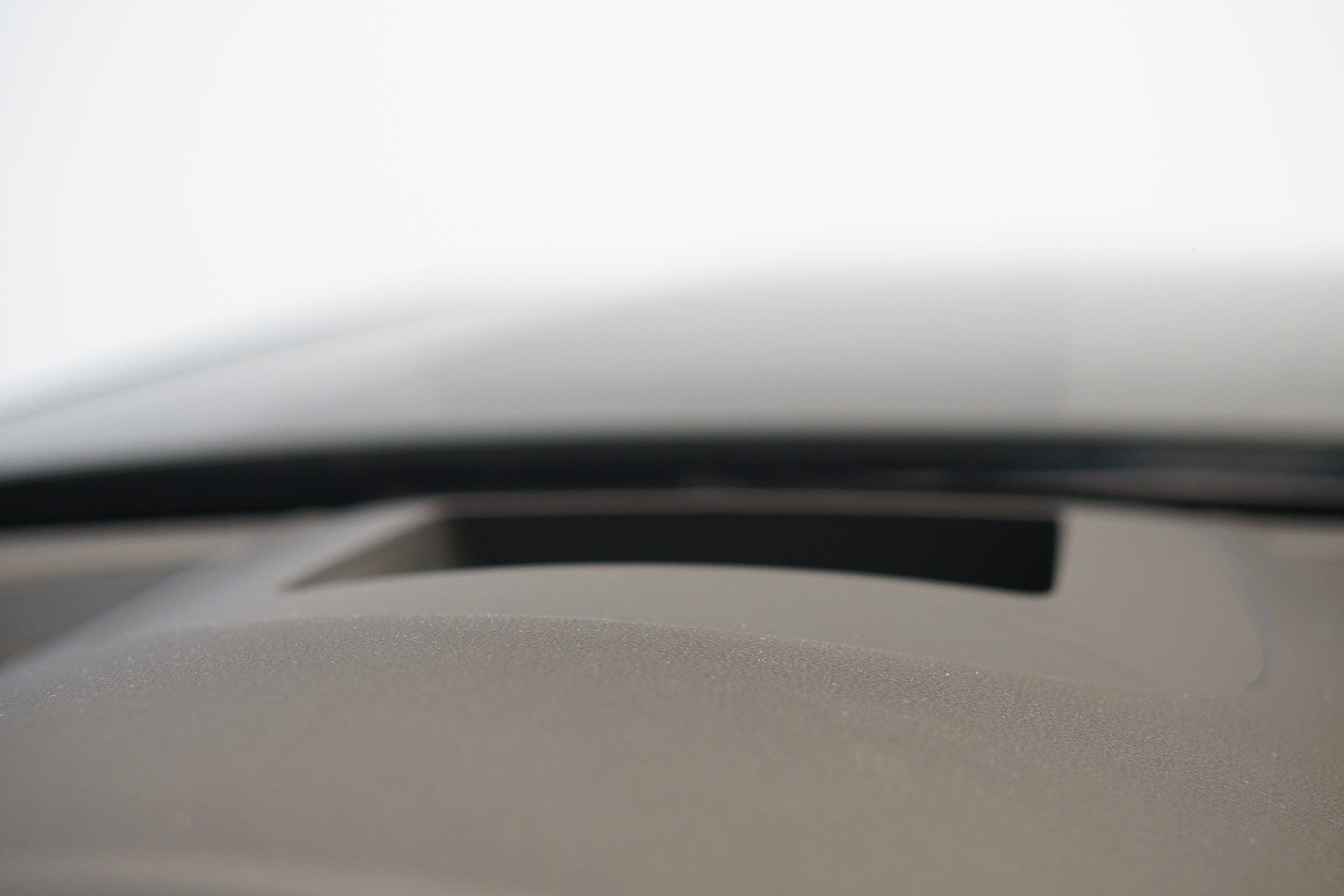 AUDI RS4 Avant quattro tiptronic *Audi exclusive* *Voll-Carbon*-image-47