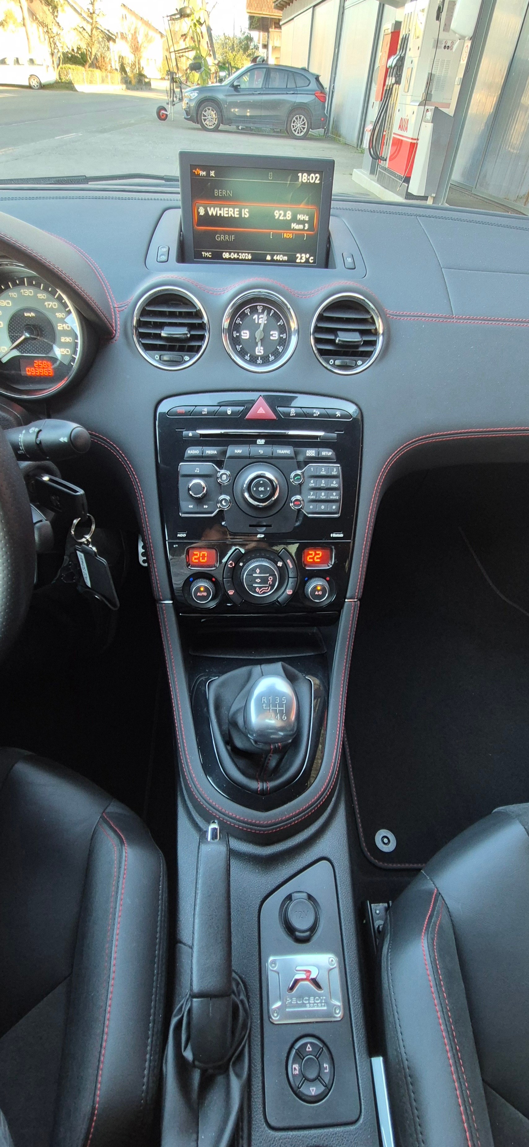 PEUGEOT RCZ R 1.6 Turbo-image-10