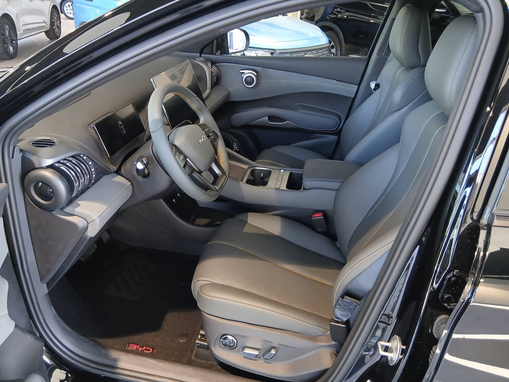 BYD Atto 3 EVO Excellence AWD-image-9