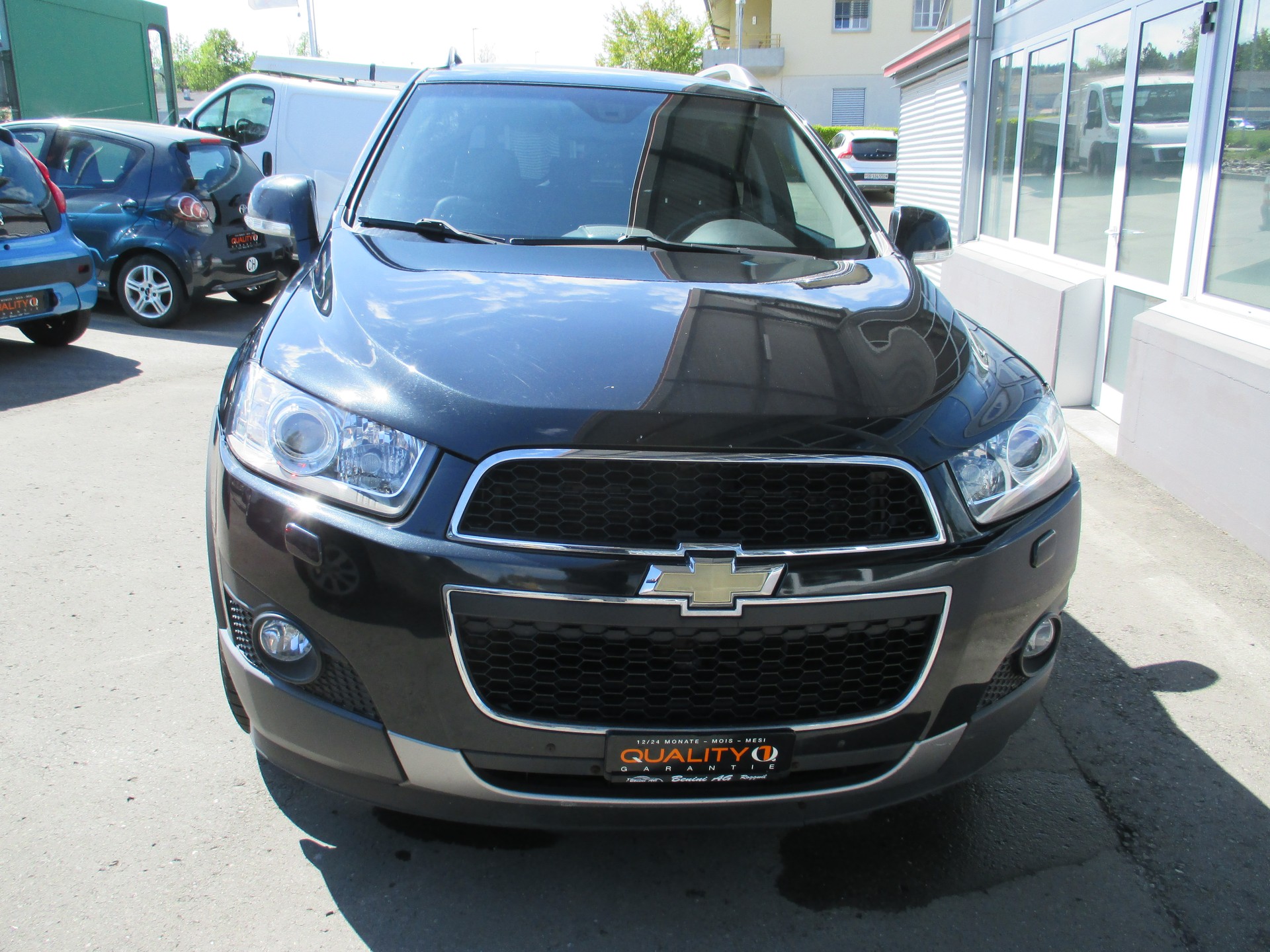 CHEVROLET Captiva 2.4 100 Anniversary 4WD Automatic-image-1