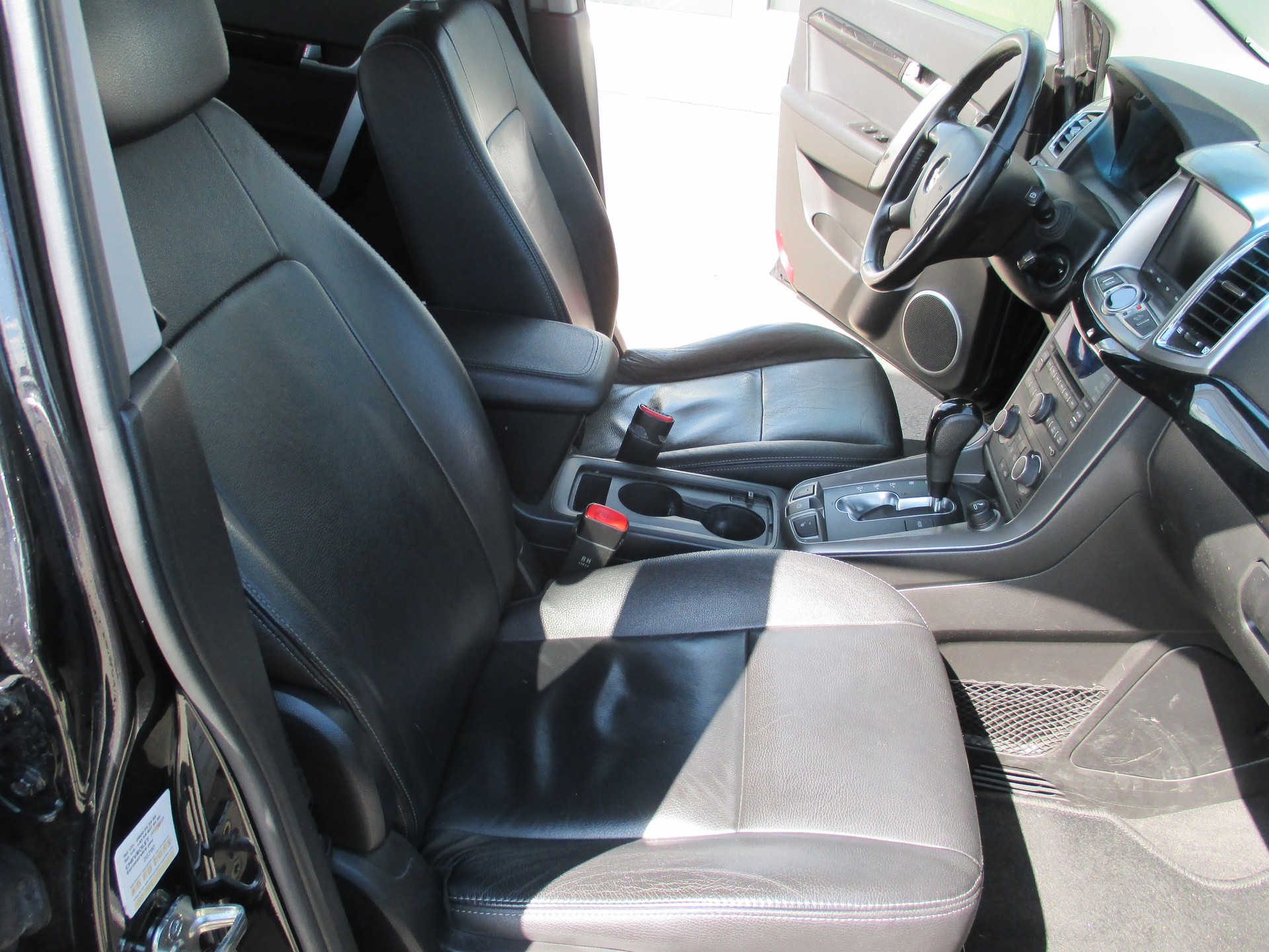 CHEVROLET Captiva 2.4 100 Anniversary 4WD Automatic-image-13