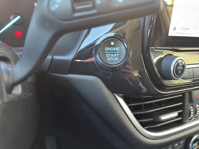 FORD Fiesta 1.0 SCTi Titanium-image-19