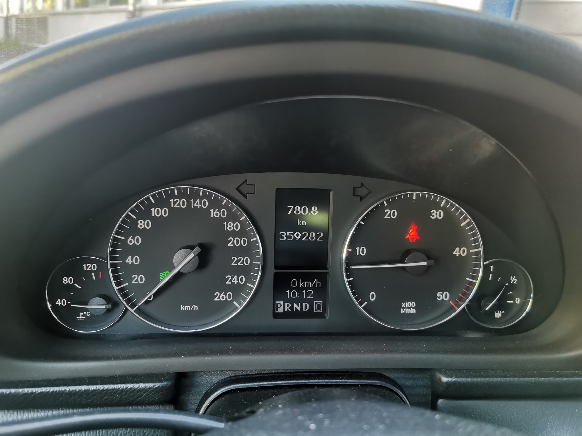 MERCEDES-BENZ C 320 CDI Avantgarde-image-10