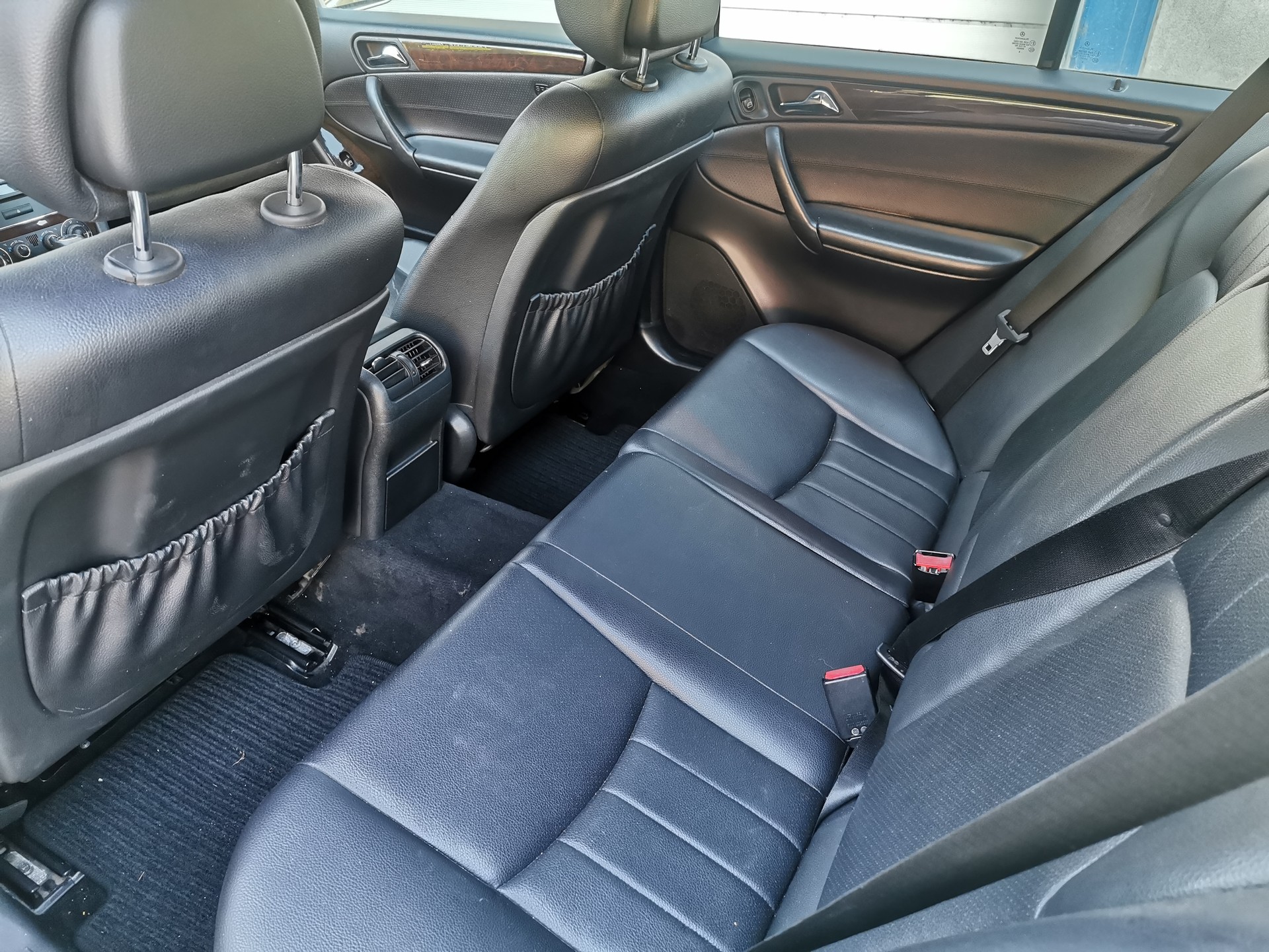 MERCEDES-BENZ C 320 CDI Avantgarde-image-7