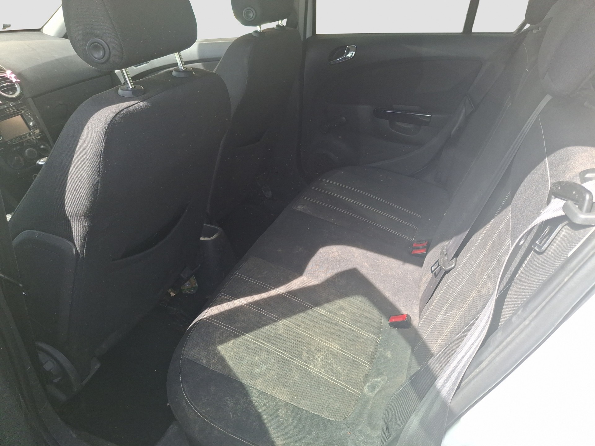 OPEL Corsa 1.4 TP Drive-image-4