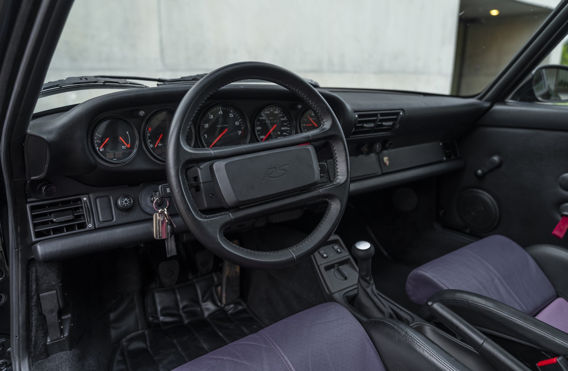 PORSCHE 911 Carrera 2 RS-image-7