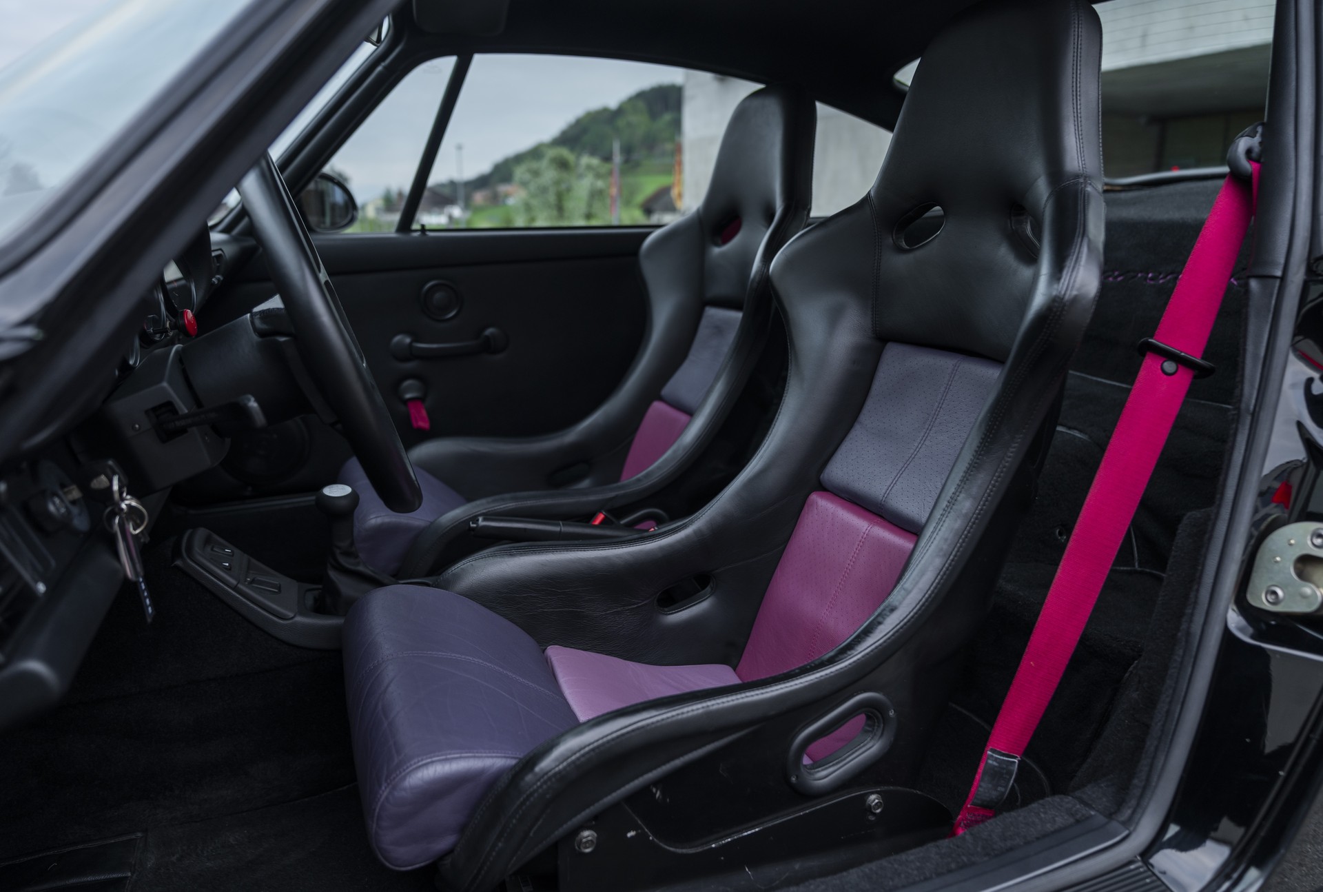 PORSCHE 911 Carrera 2 RS-image-5