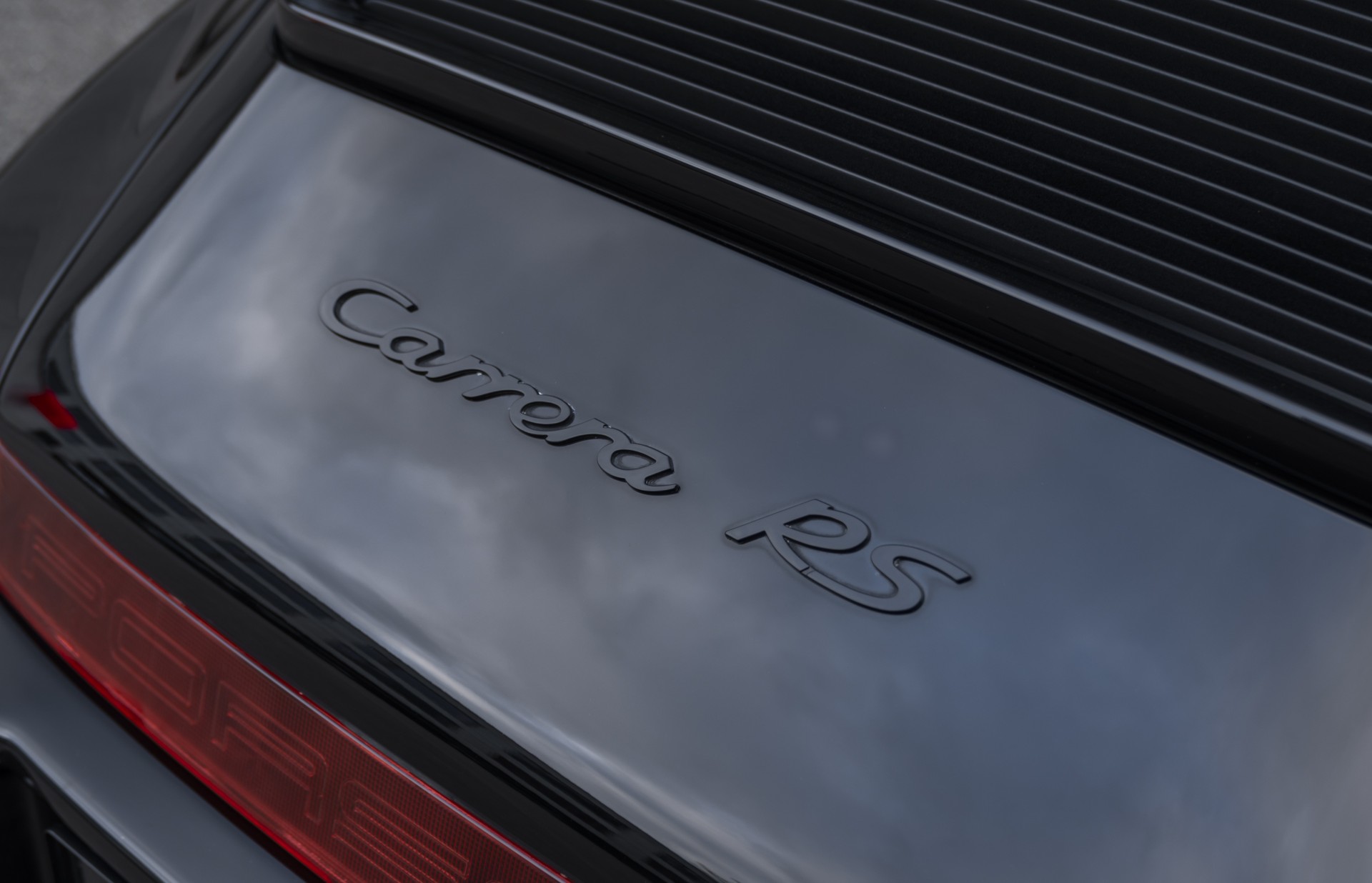 PORSCHE 911 Carrera 2 RS-image-9