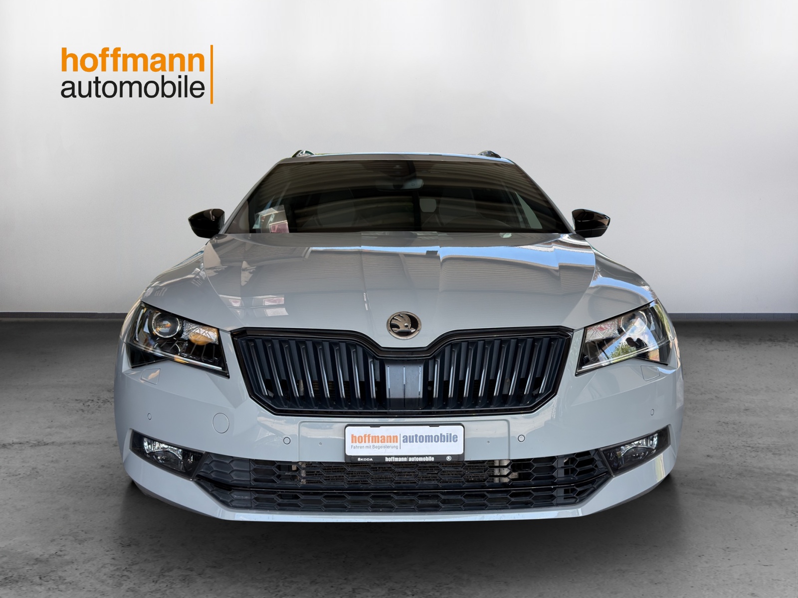 SKODA Superb Combi 2.0 TSI SportLine+ DSG 4x4-showroom-element-1