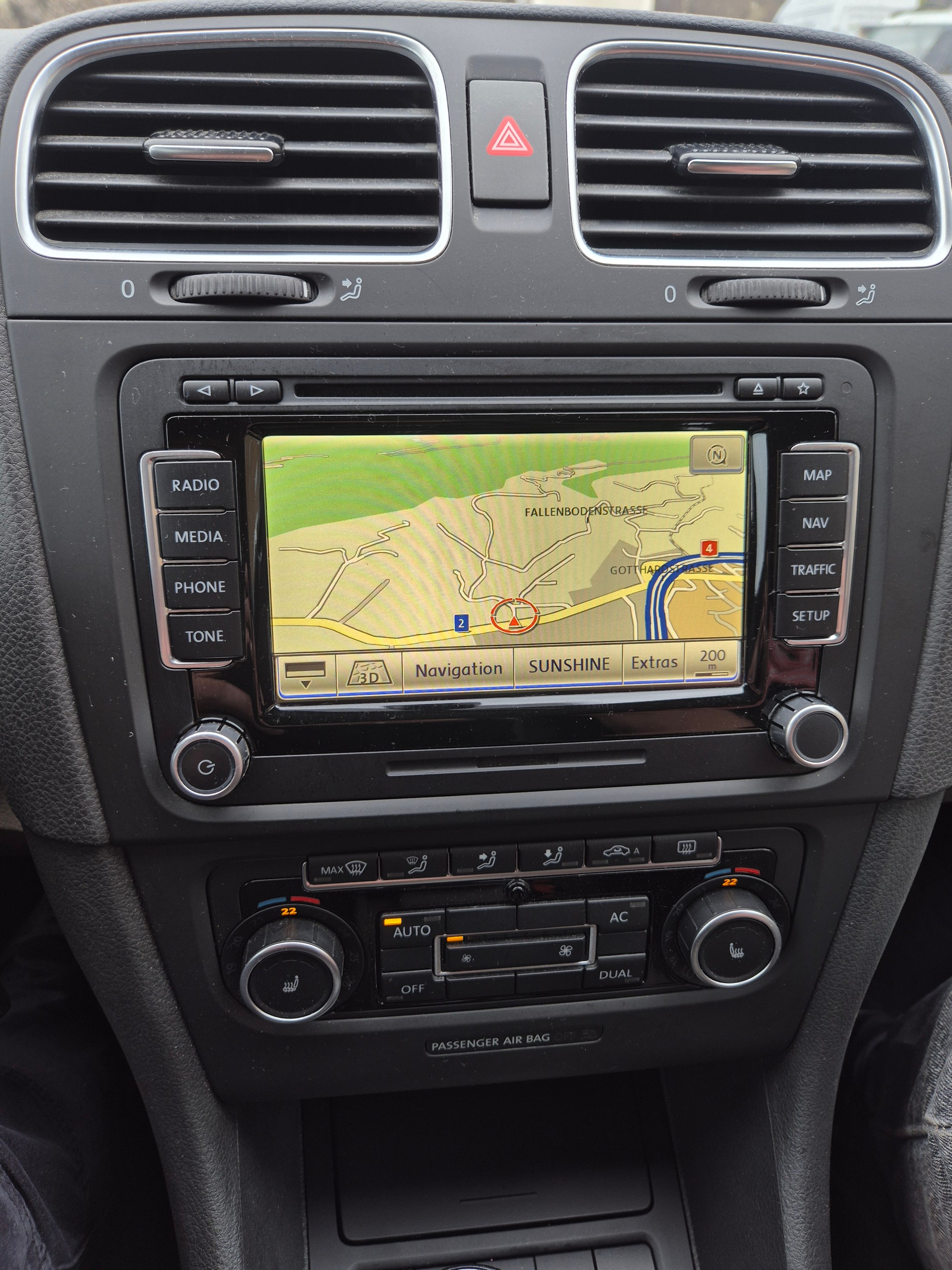 VW Golf 1.2 TSI Team-image-8