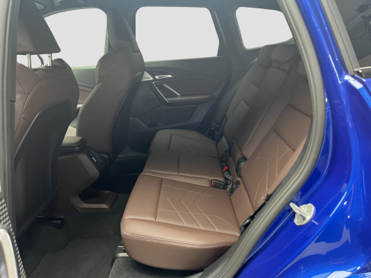 BMW X1 M35i xDrive-image-9