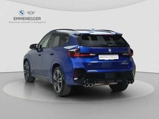BMW X1 M35i xDrive-showroom-element-2
