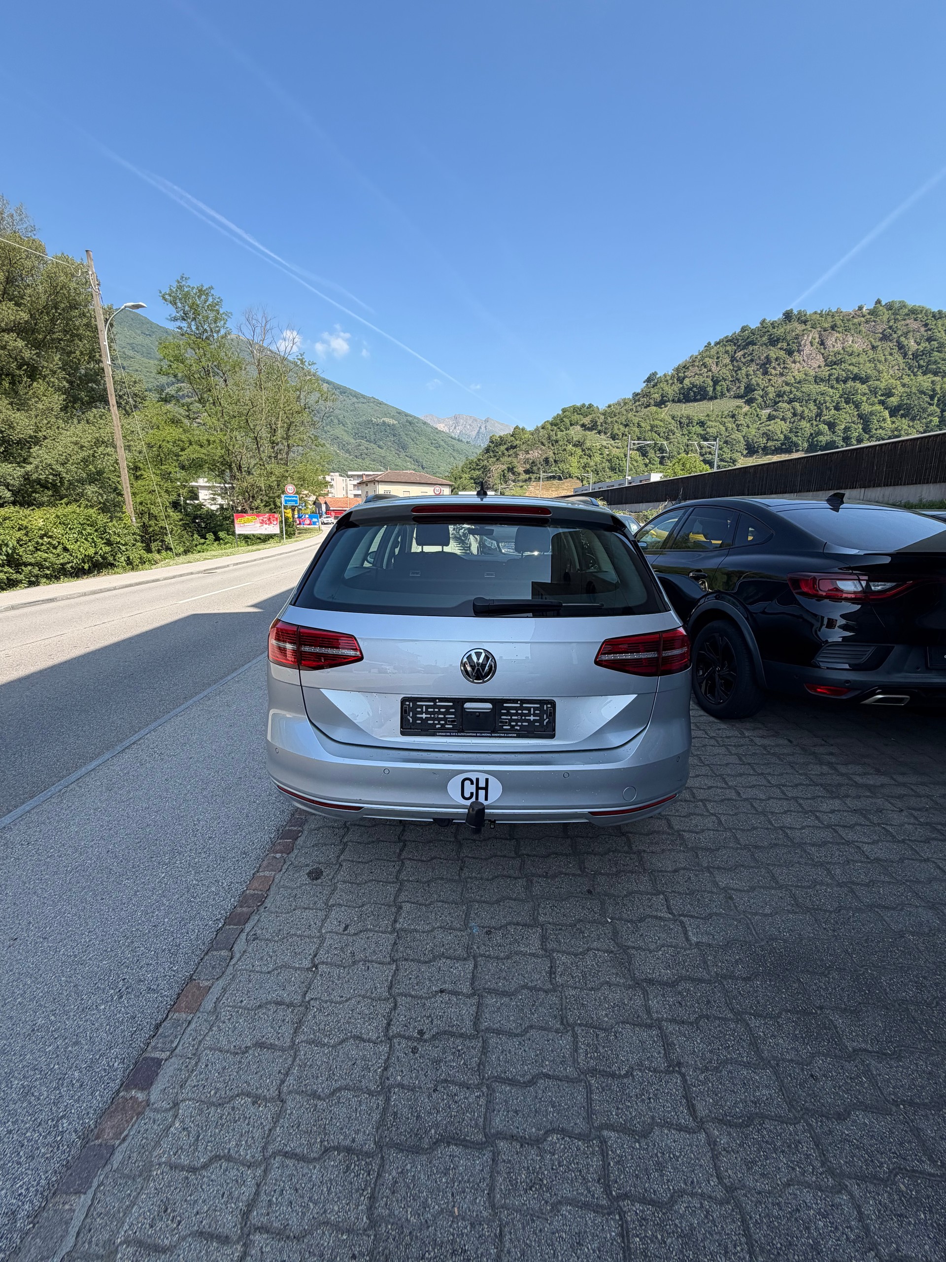 VW Passat Variant 2.0 TDI BMT Comfortline DSG-image-5