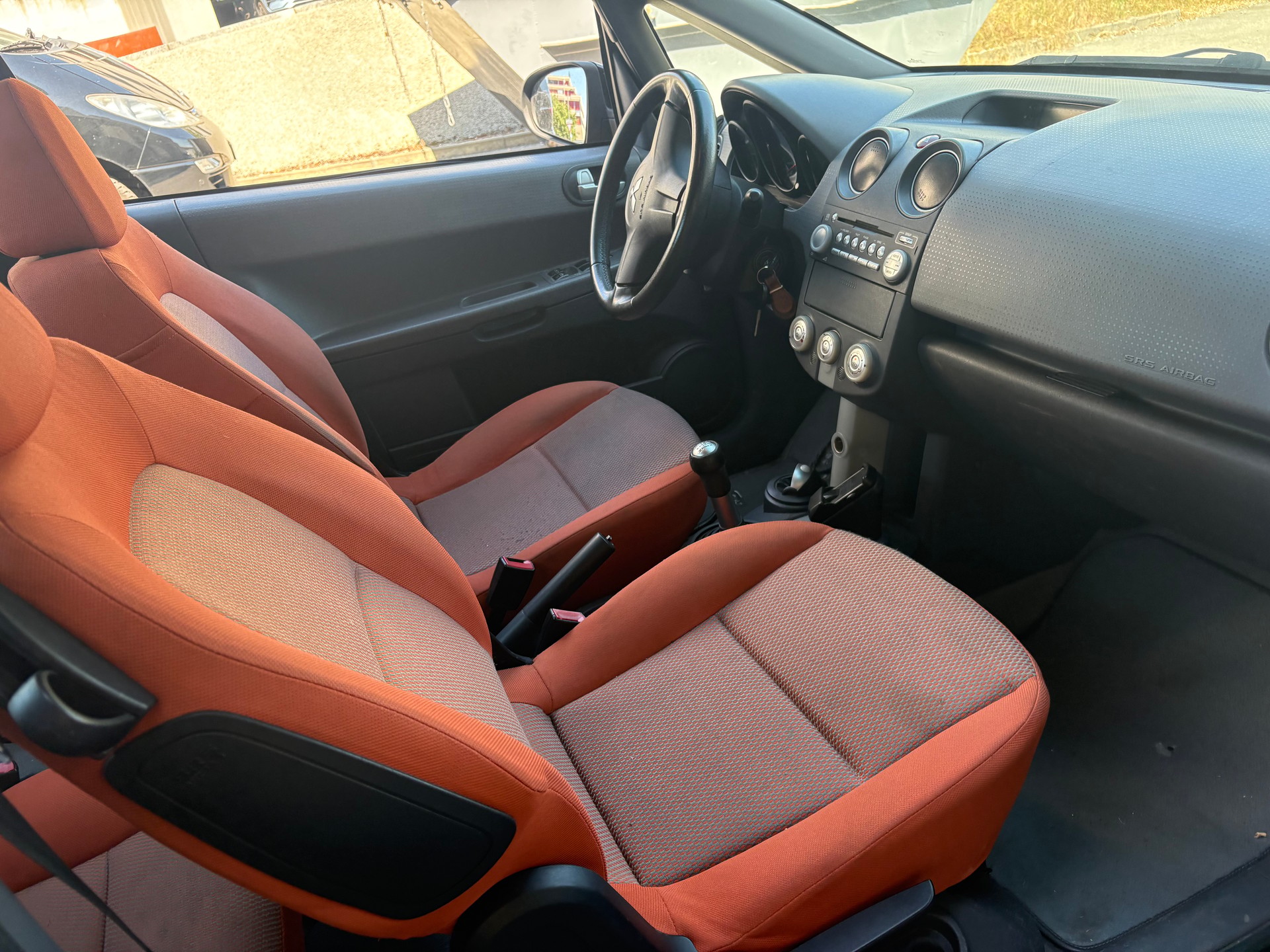 MITSUBISHI Colt Cabriolet 1.5 16V Invite-image-3