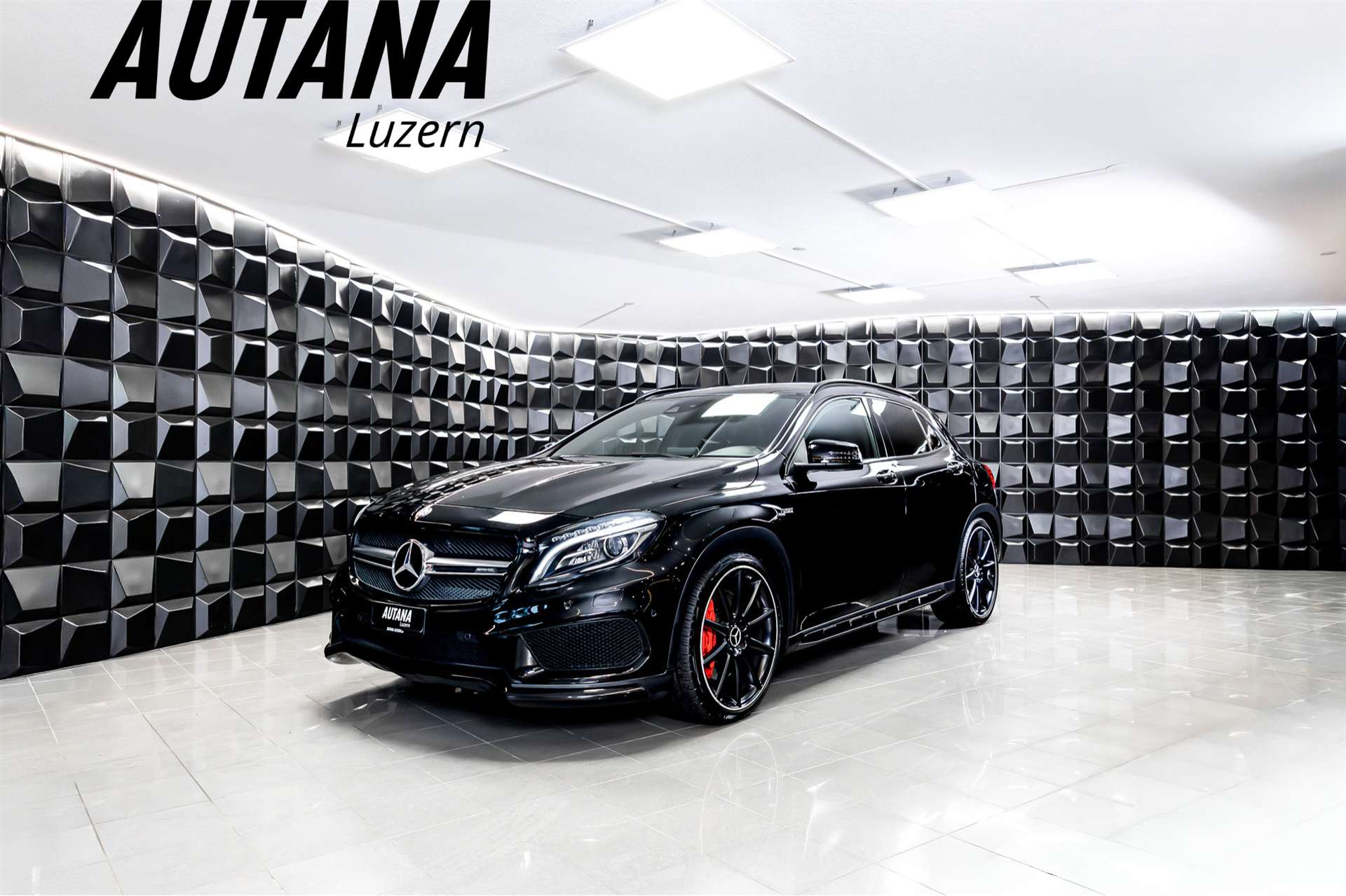 MERCEDES-BENZ GLA 45 AMG 4Matic 7G-DCT