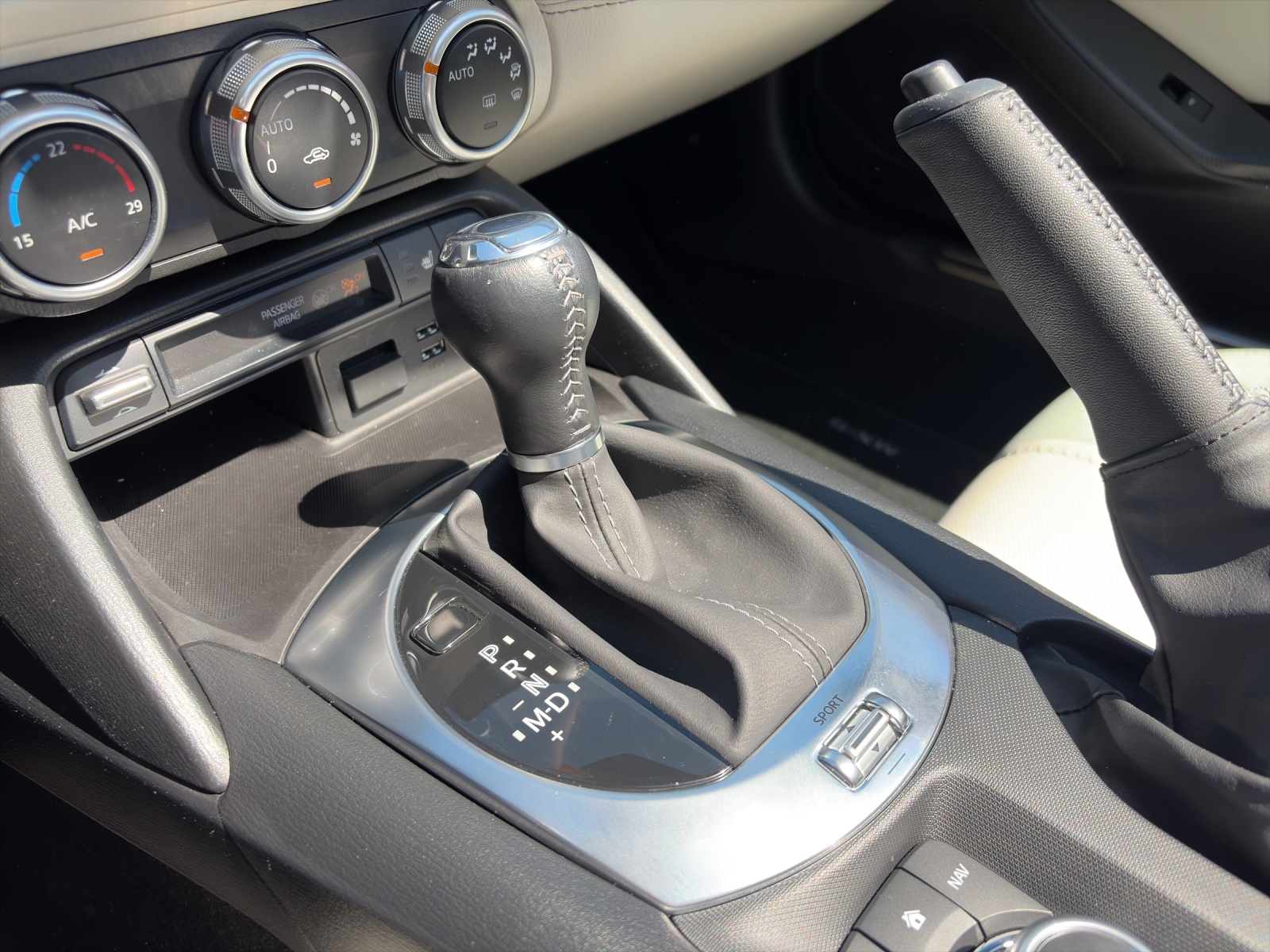 MAZDA MX-5 RF S-G 184 Kazari AT-image-17