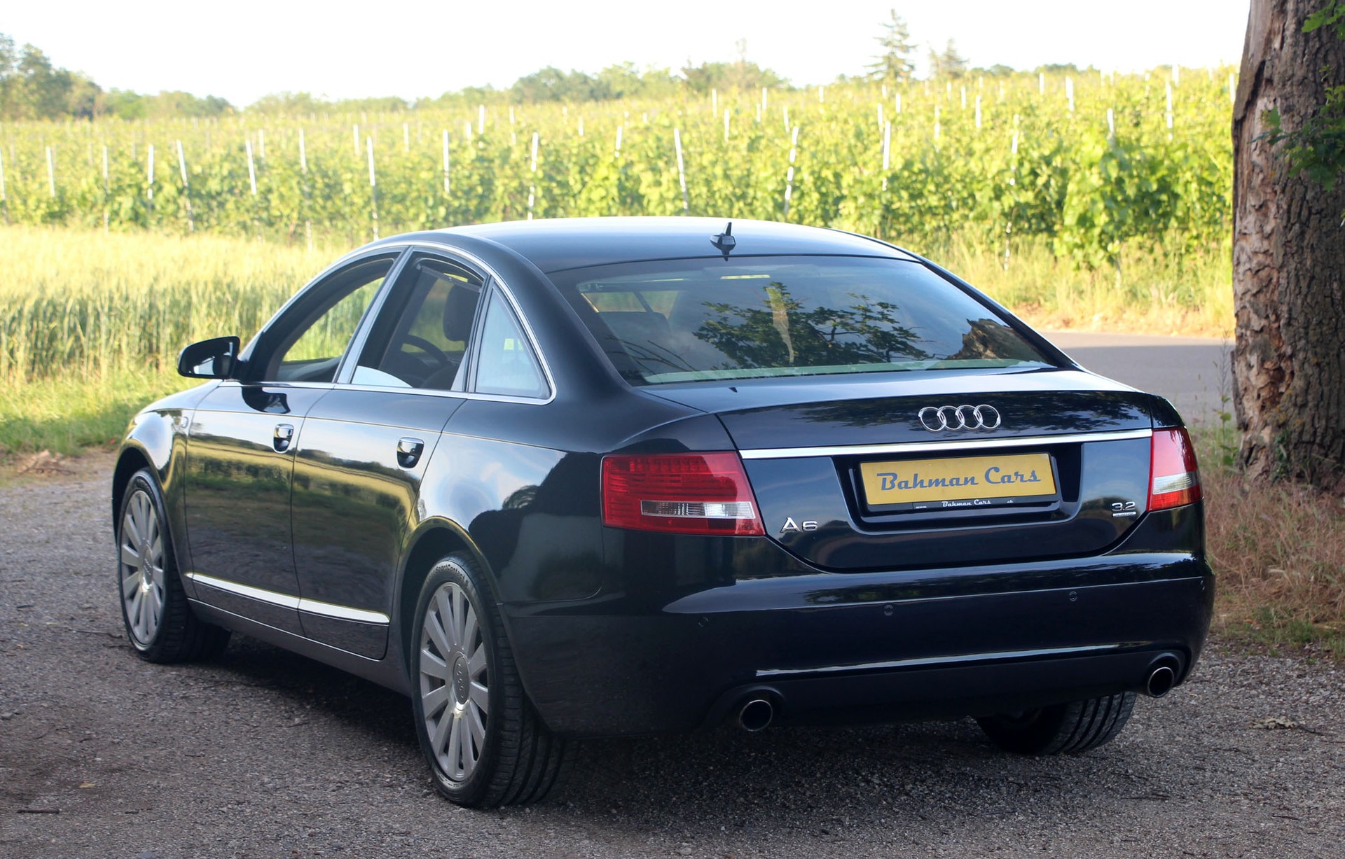 AUDI A6 Limousine 3.2 V6 FSI quattro-showroom-element-1