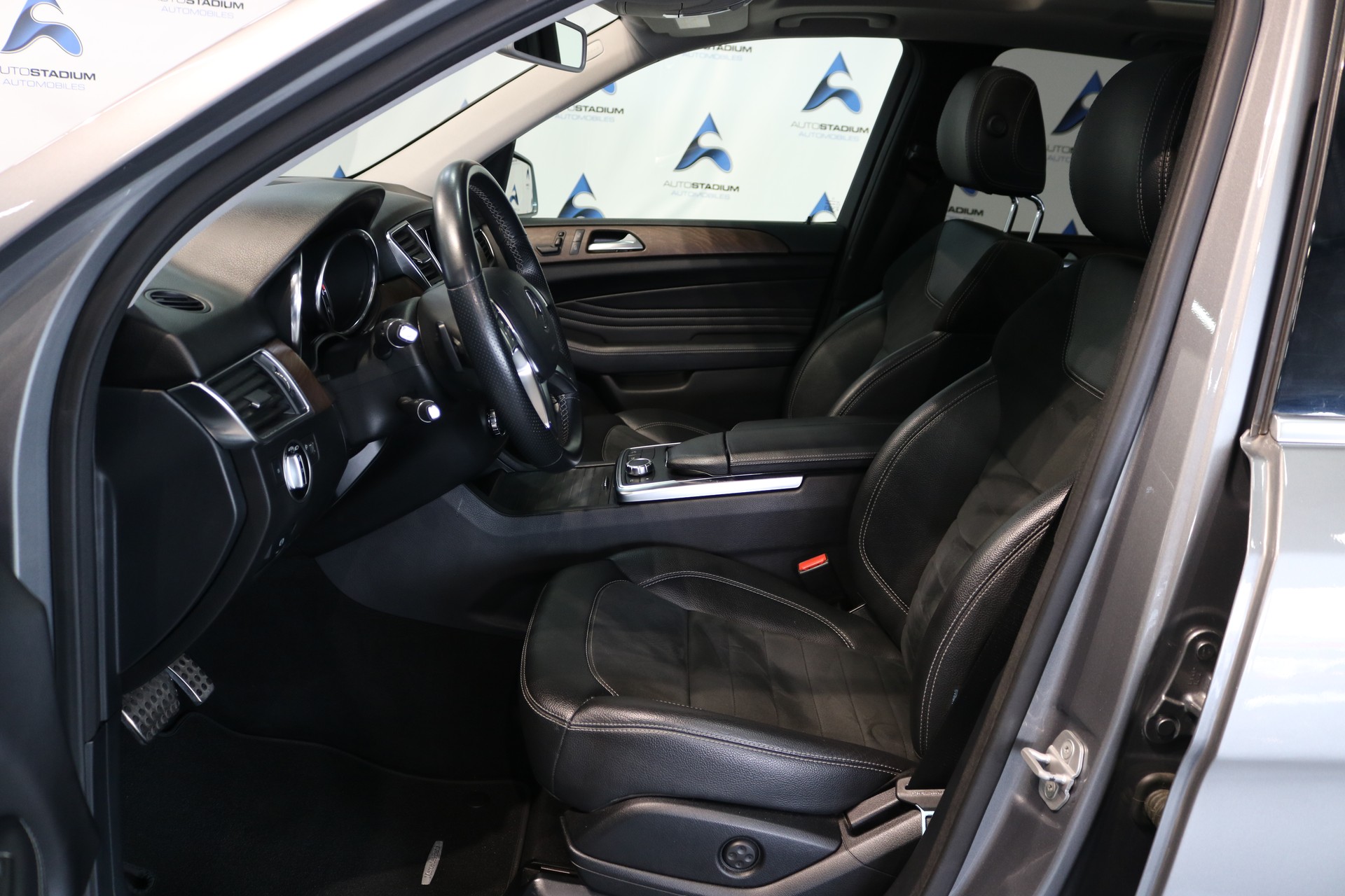 MERCEDES-BENZ ML 350 Executive 4Matic 7G-Tronic-image-44