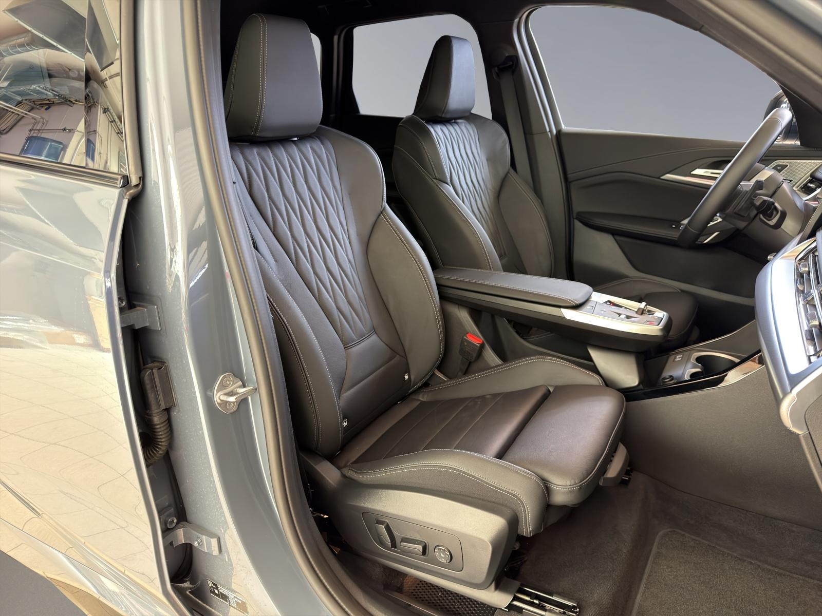 BMW X1 23i xDrive M-SportPaket-image-19