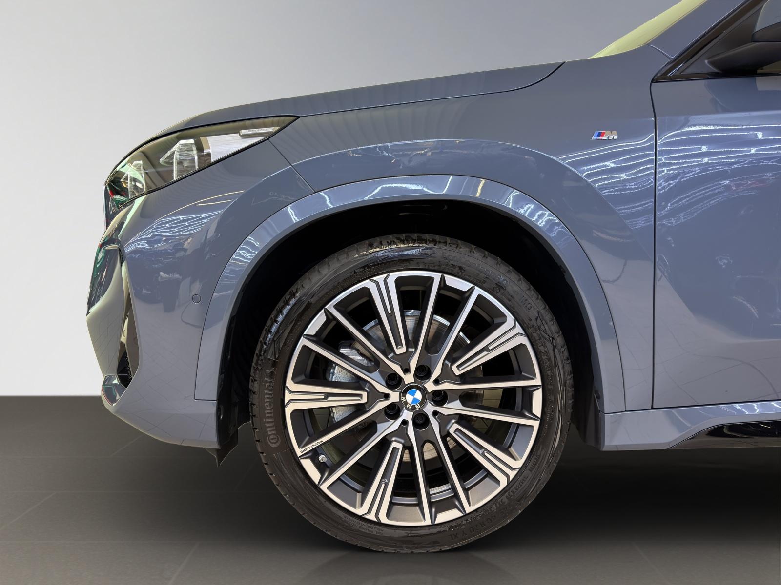 BMW X1 23i xDrive M-SportPaket-image-18