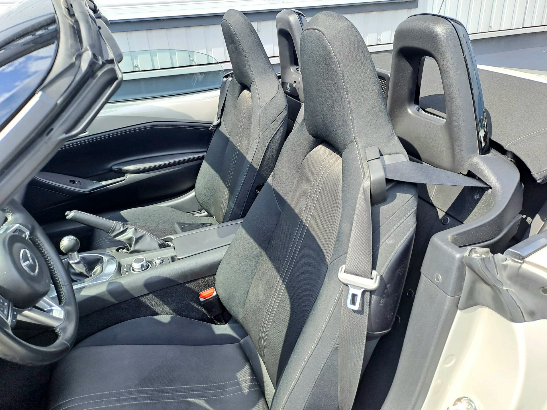 MAZDA MX-5 Skyactiv-G 132 Prime & Black Pack-image-6