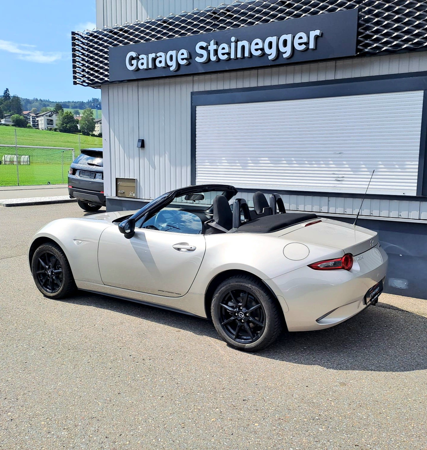 MAZDA MX-5 Skyactiv-G 132 Prime & Black Pack-image-5
