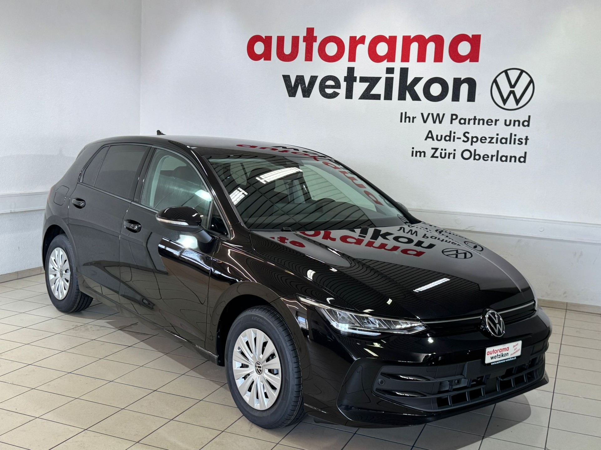 VW Golf 1.5 TSI Basis-showroom-element-1