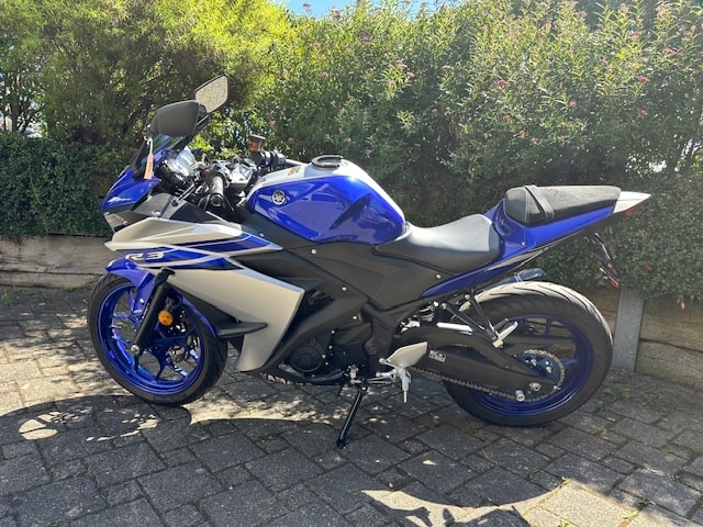 YAMAHA YZF-R3 ABS-image-1