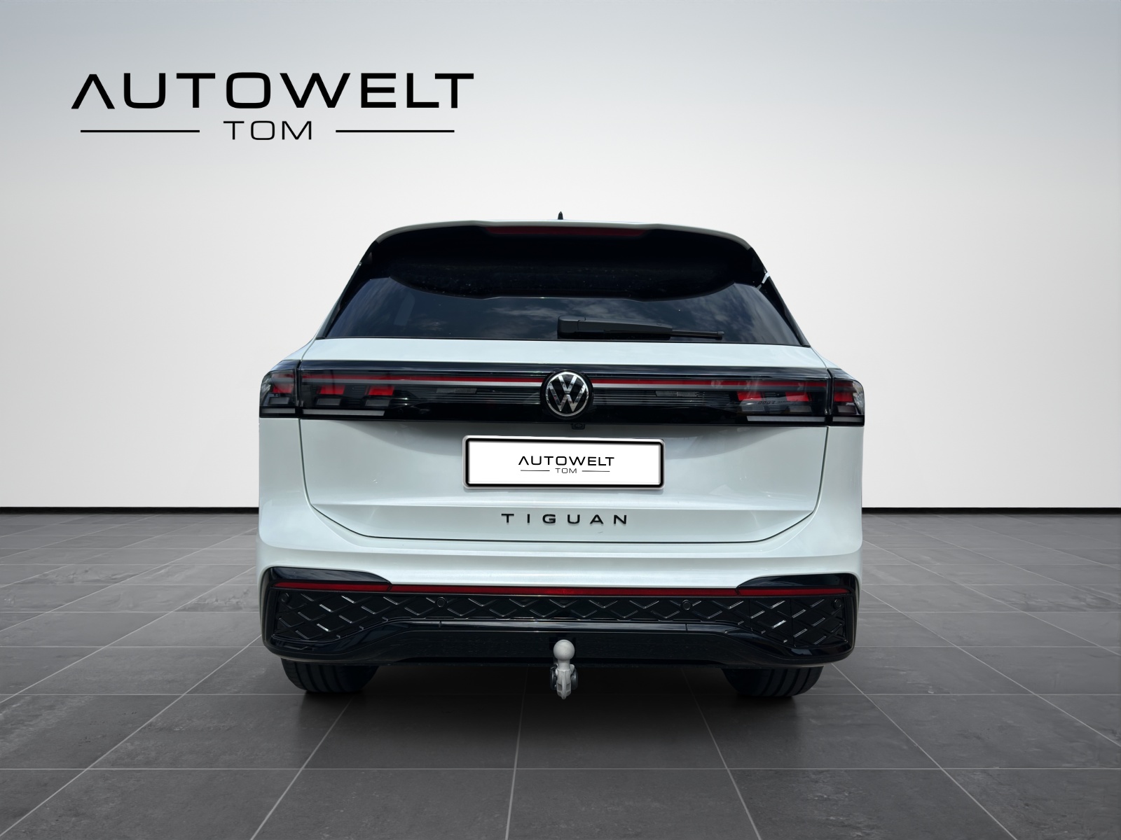 VW Tiguan 2.0 TDI SCR R-Line 4Motion DSG-image-3