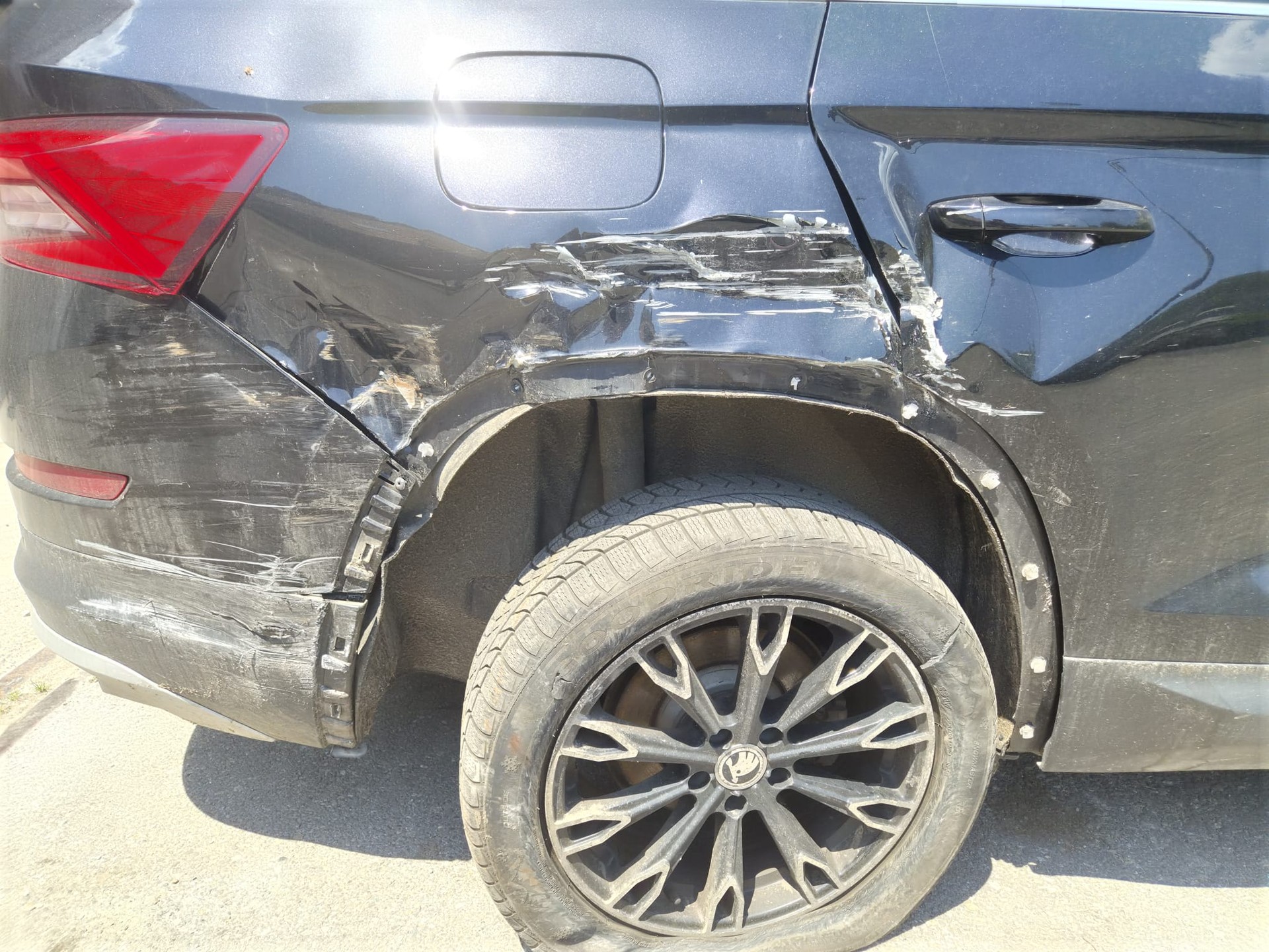SKODA Kodiaq 2.0 TSI Scout DSG 4x4-image-5