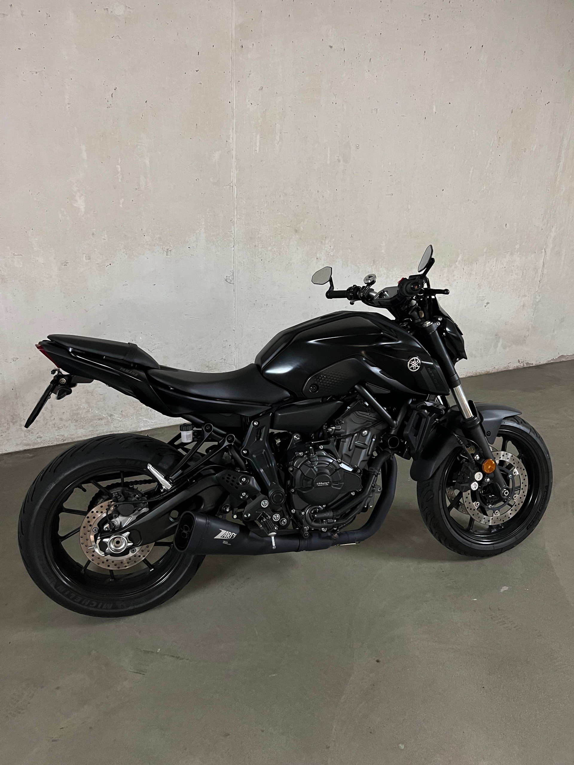 YAMAHA MT-07-image-5